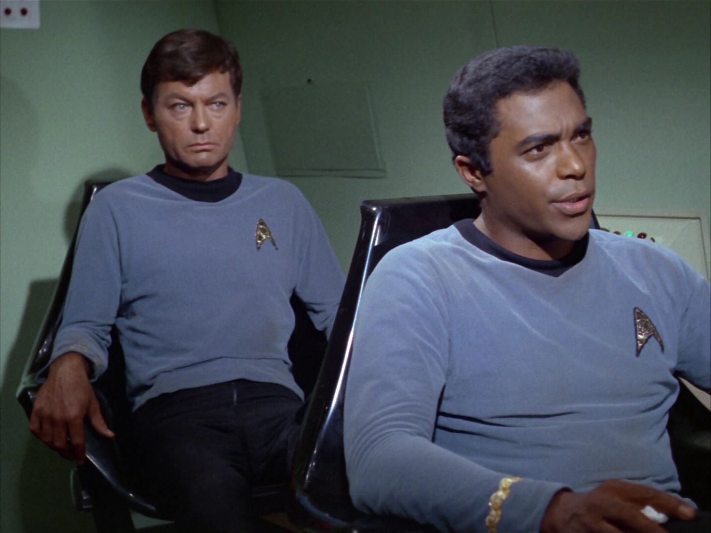 ariane179254_StarTrek_1x16_TheGalileoSeven_0169.jpg