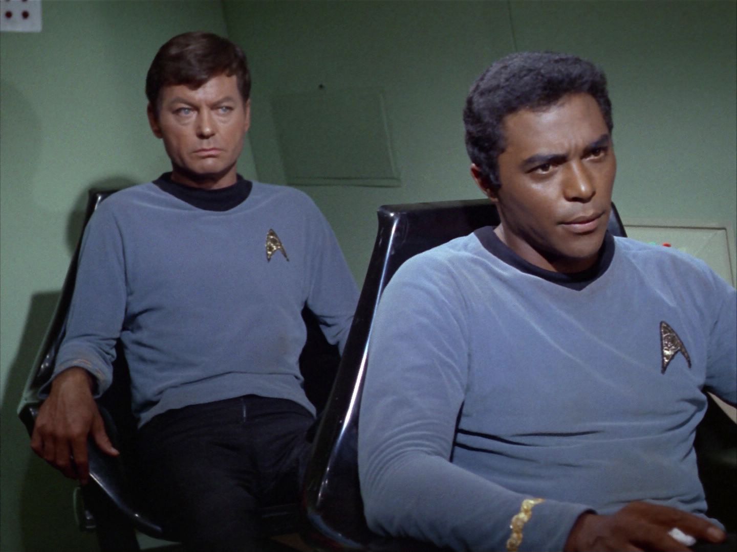 ariane179254_StarTrek_1x16_TheGalileoSeven_0170.jpg