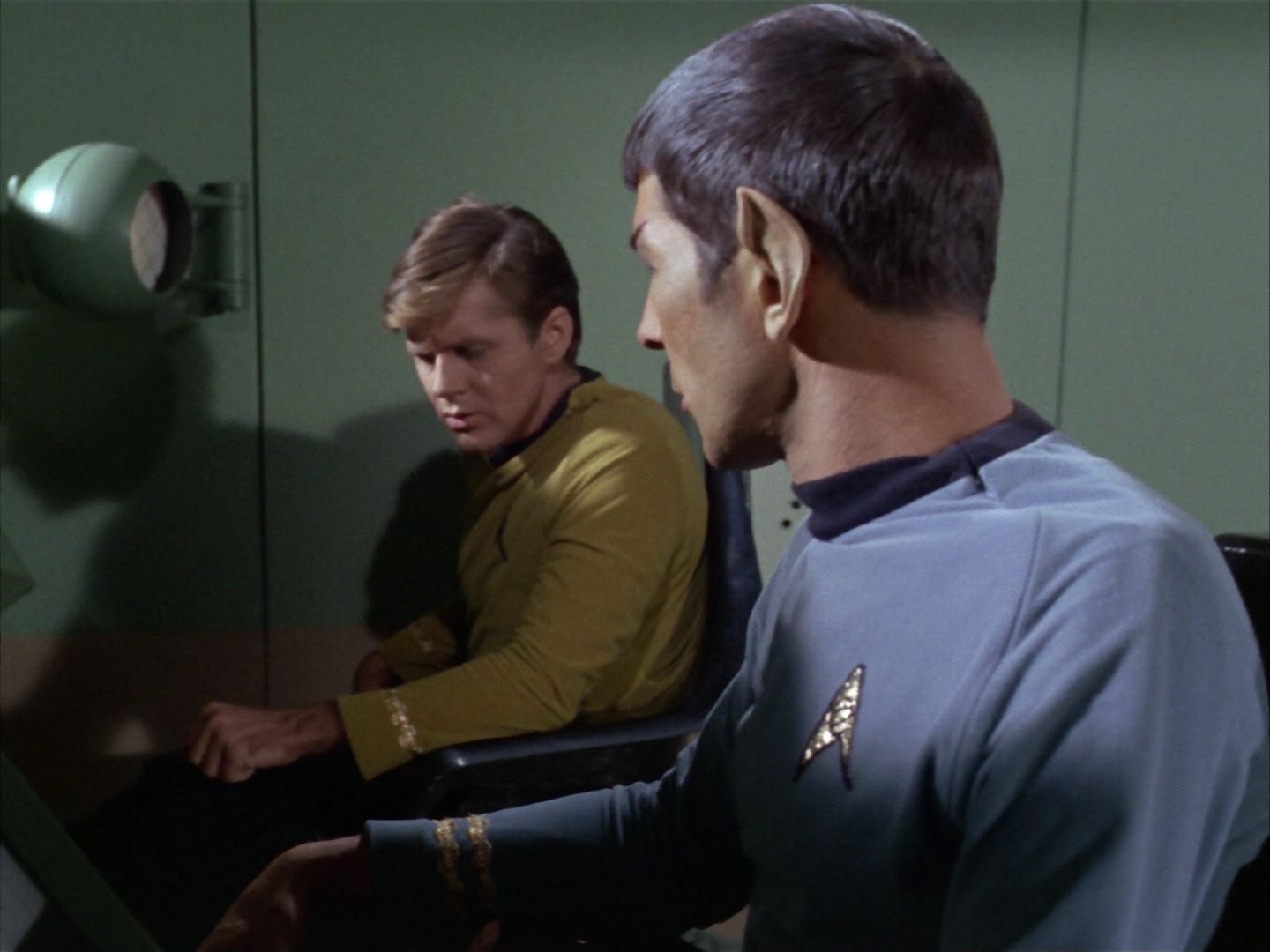 ariane179254_StarTrek_1x16_TheGalileoSeven_0184.jpg