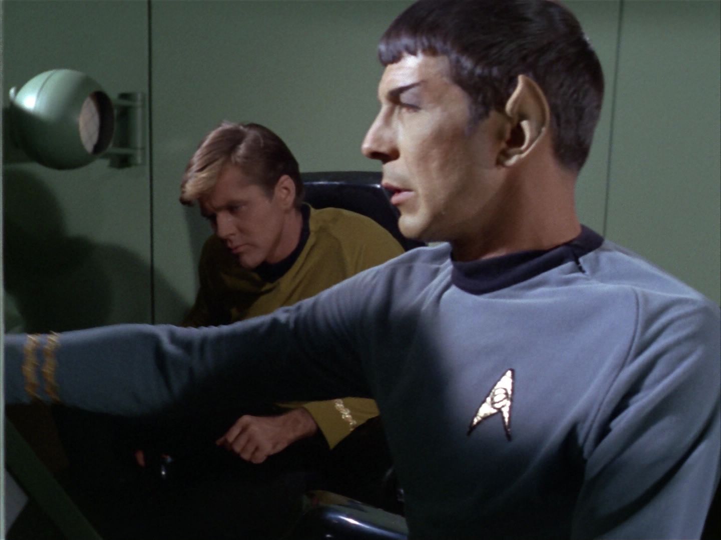 ariane179254_StarTrek_1x16_TheGalileoSeven_0192.jpg