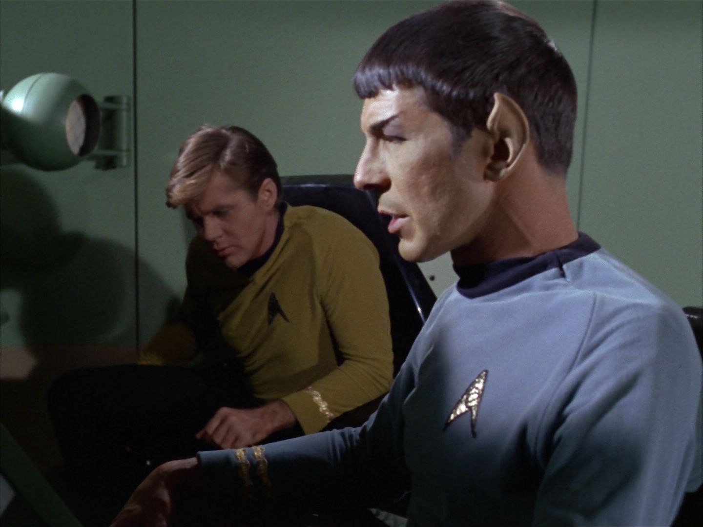 ariane179254_StarTrek_1x16_TheGalileoSeven_0197.jpg