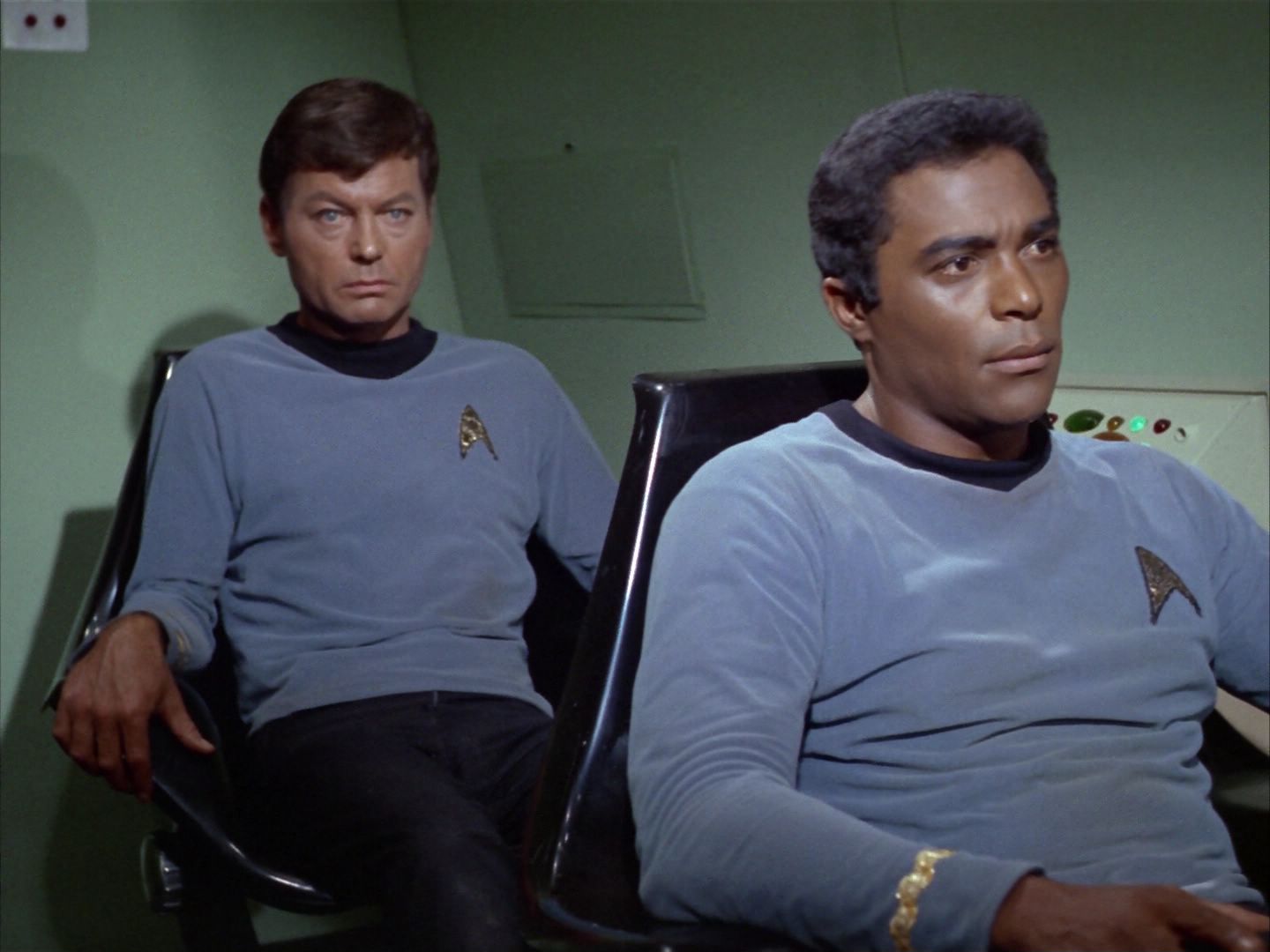 ariane179254_StarTrek_1x16_TheGalileoSeven_0218.jpg