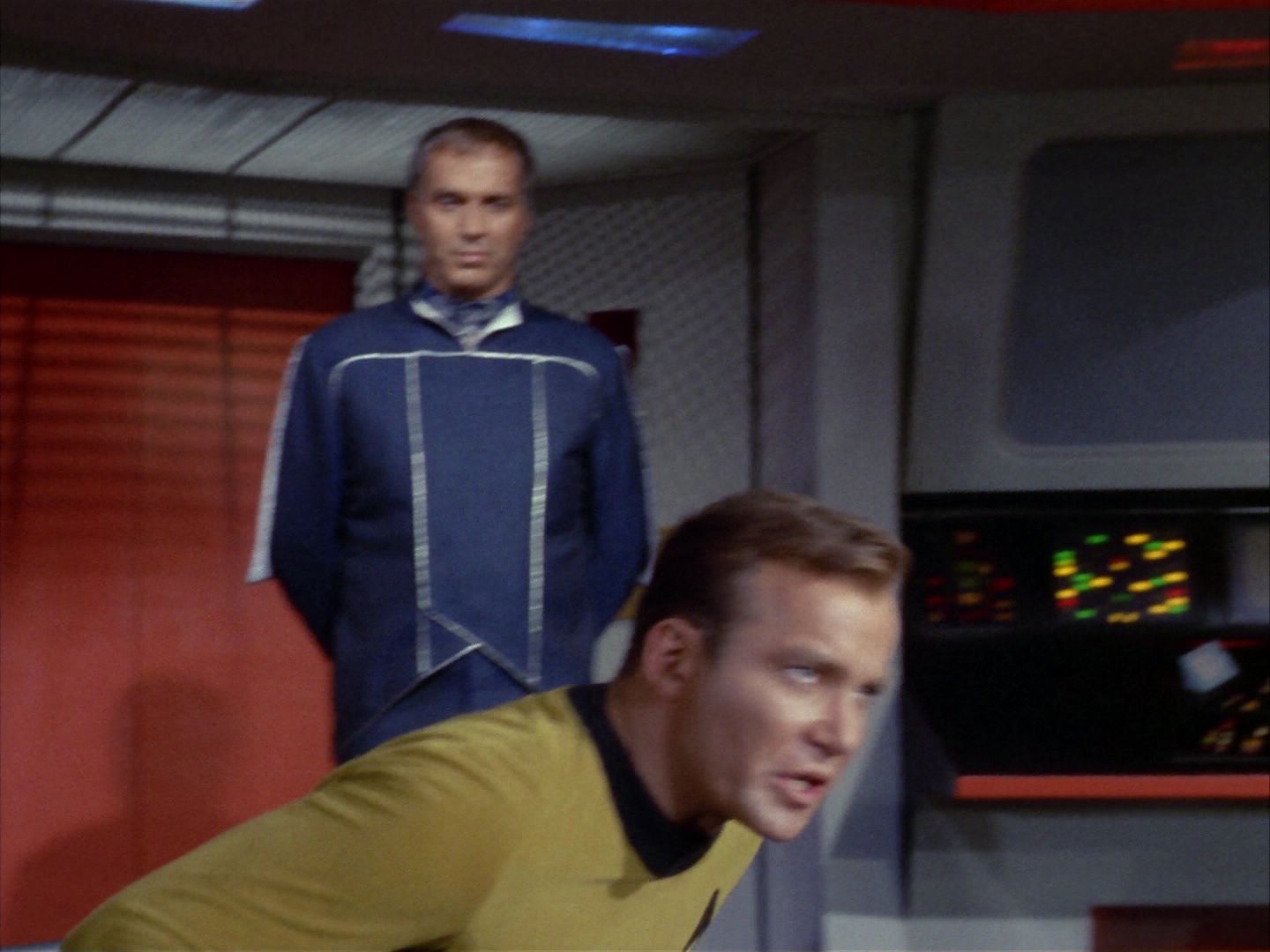 ariane179254_StarTrek_1x16_TheGalileoSeven_0265.jpg