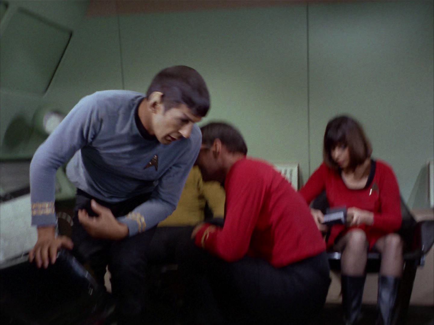 ariane179254_StarTrek_1x16_TheGalileoSeven_0529.jpg