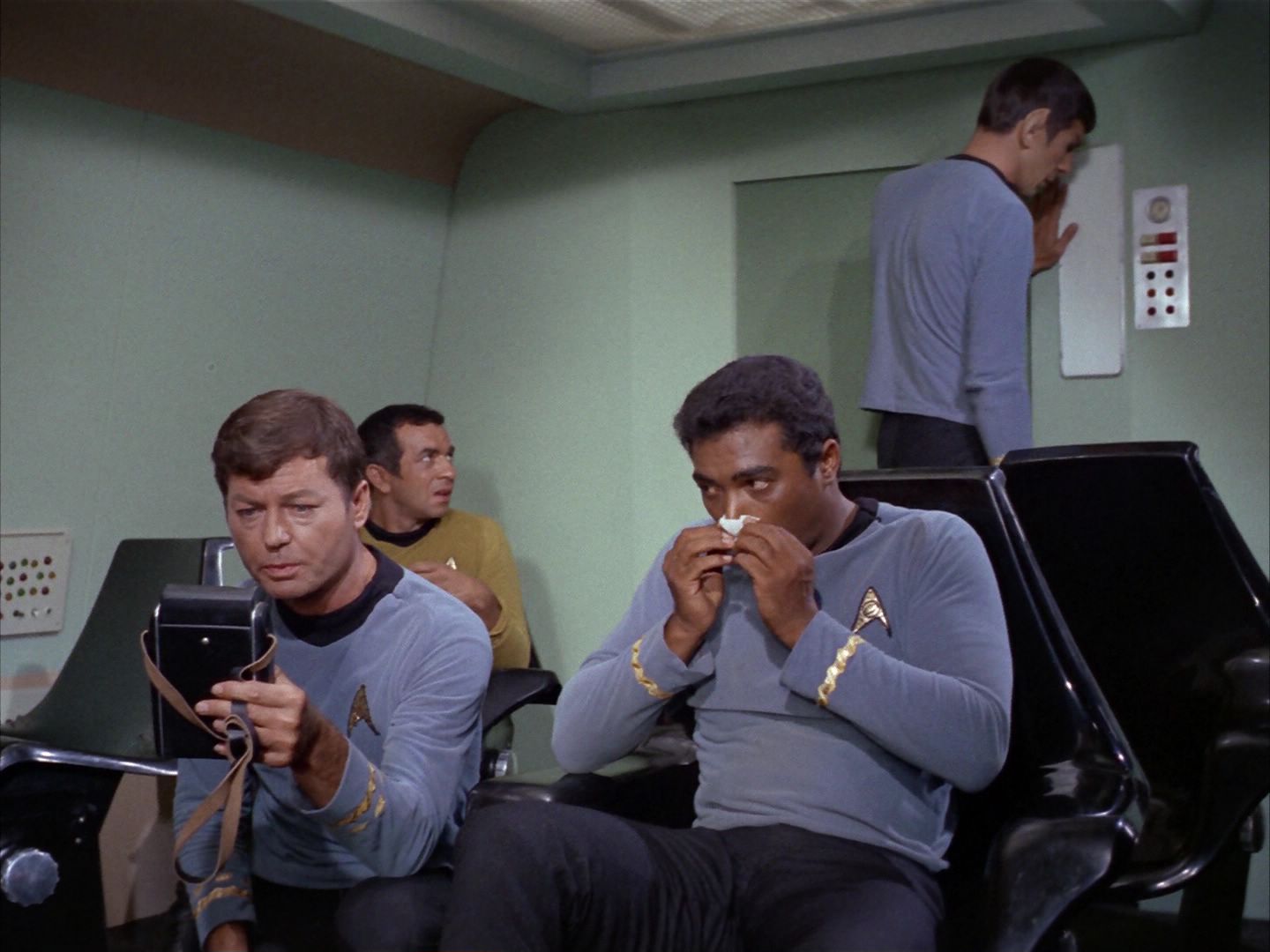 ariane179254_StarTrek_1x16_TheGalileoSeven_0535.jpg