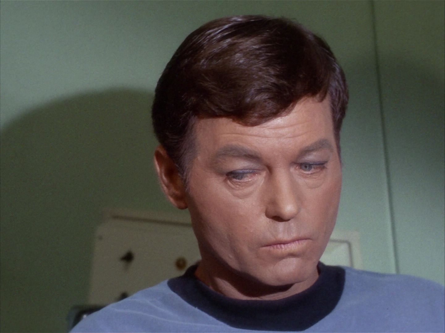 ariane179254_StarTrek_1x16_TheGalileoSeven_0886.jpg