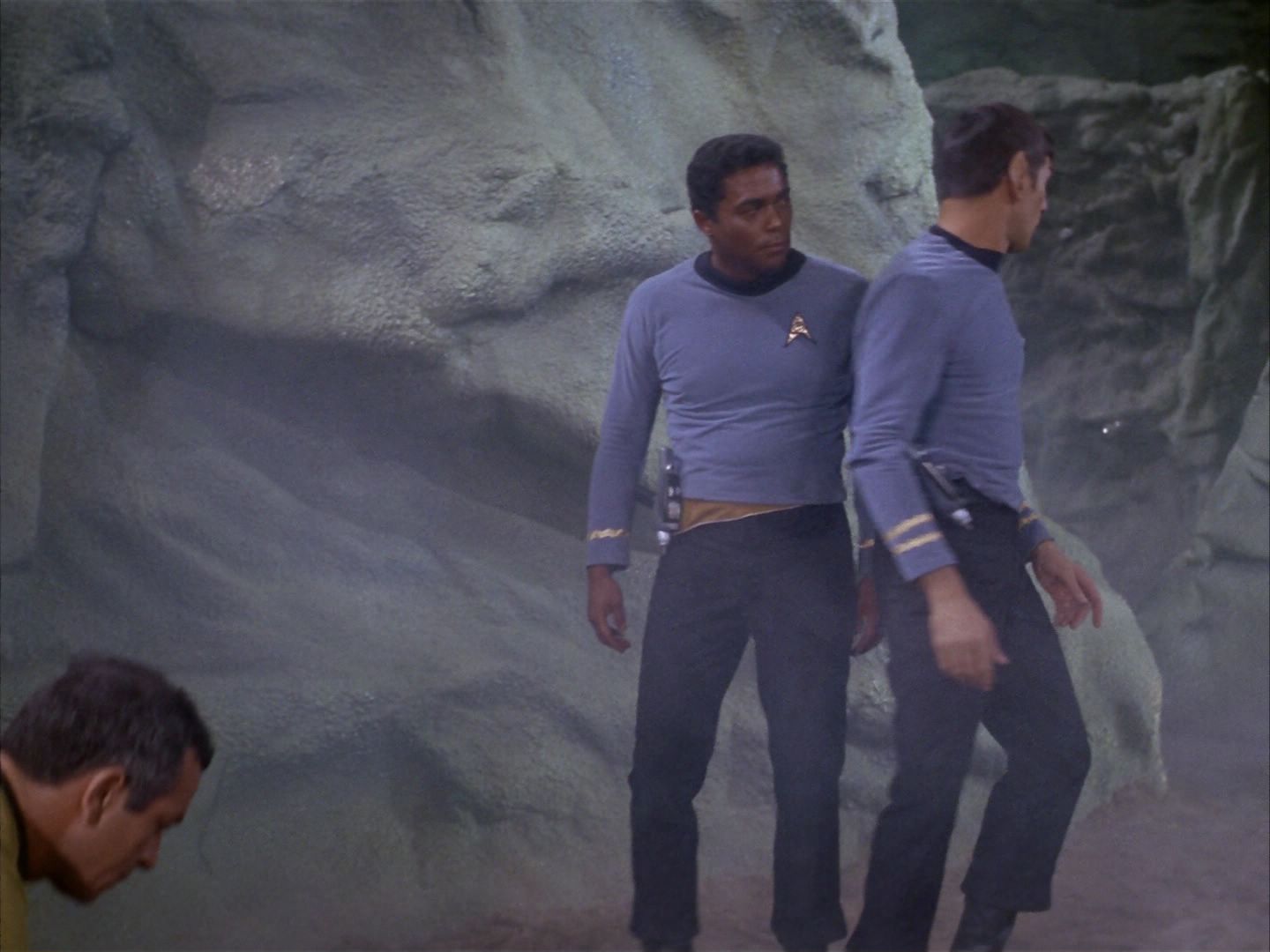 ariane179254_StarTrek_1x16_TheGalileoSeven_1122.jpg