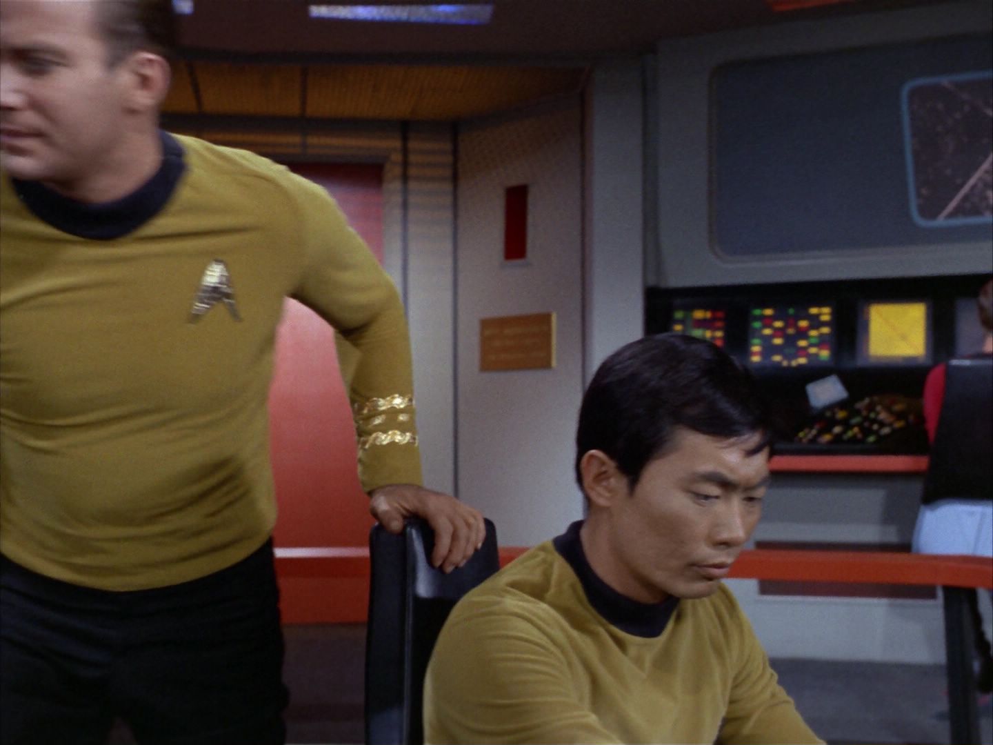 ariane179254_StarTrek_1x16_TheGalileoSeven_1215.jpg
