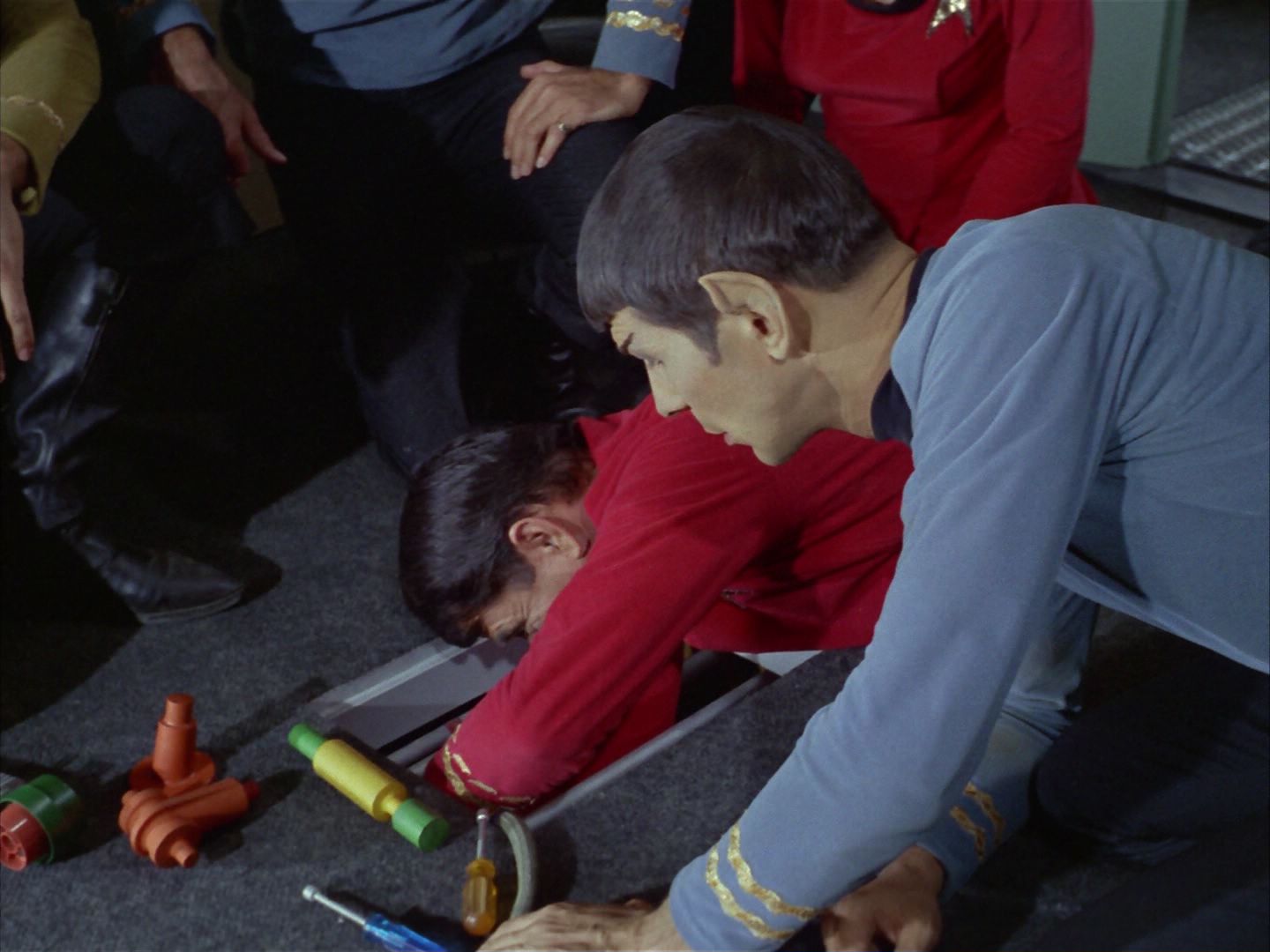 ariane179254_StarTrek_1x16_TheGalileoSeven_1270.jpg