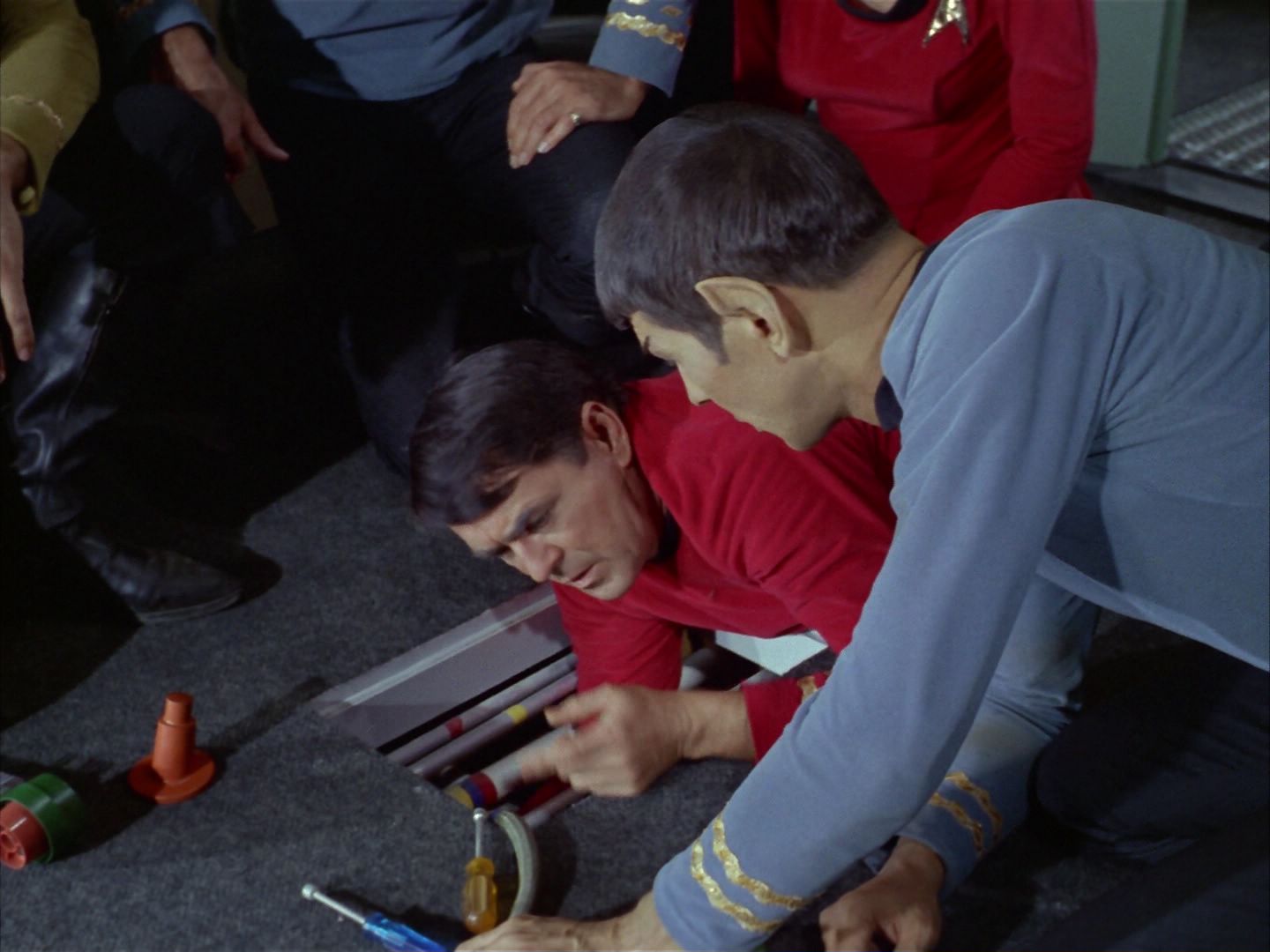 ariane179254_StarTrek_1x16_TheGalileoSeven_1305.jpg