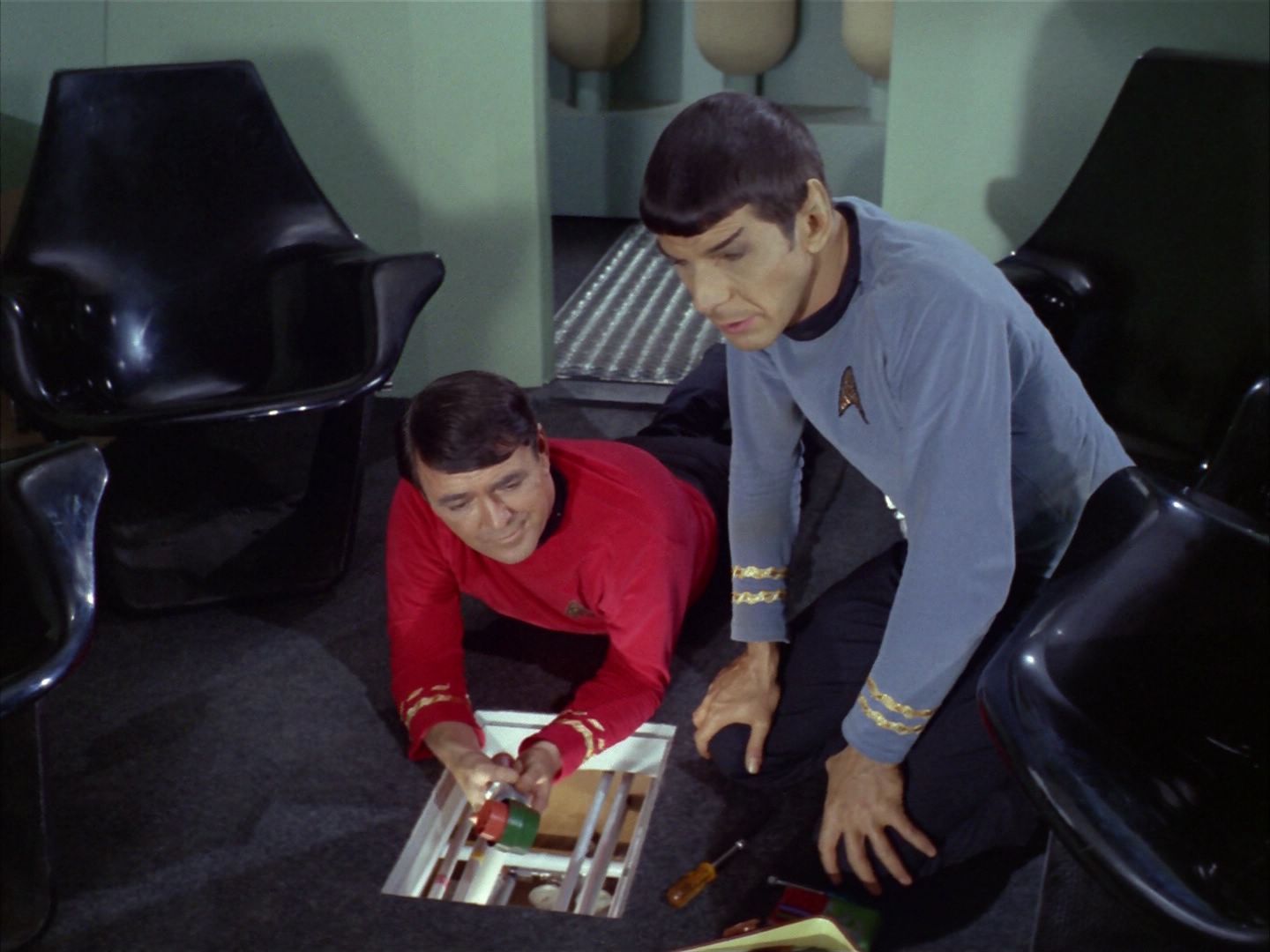 ariane179254_StarTrek_1x16_TheGalileoSeven_1340.jpg