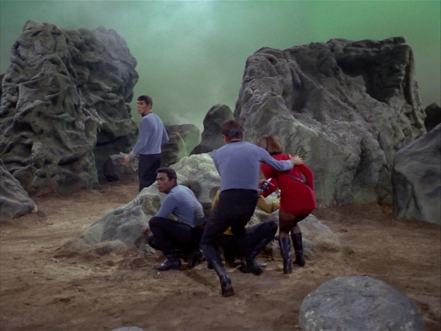 ariane179254_StarTrek_1x16_TheGalileoSeven_1364.jpg