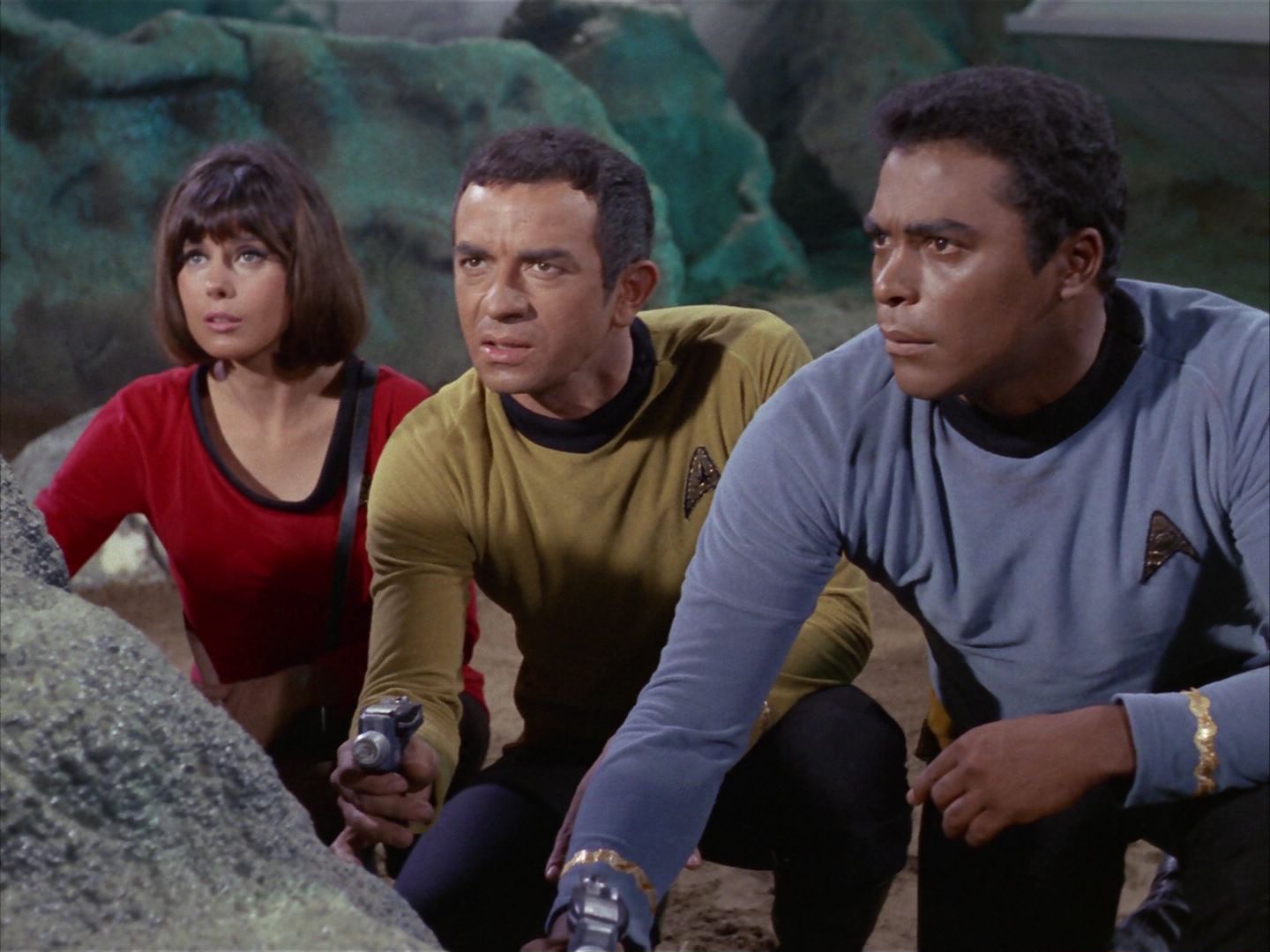 ariane179254_StarTrek_1x16_TheGalileoSeven_1414.jpg
