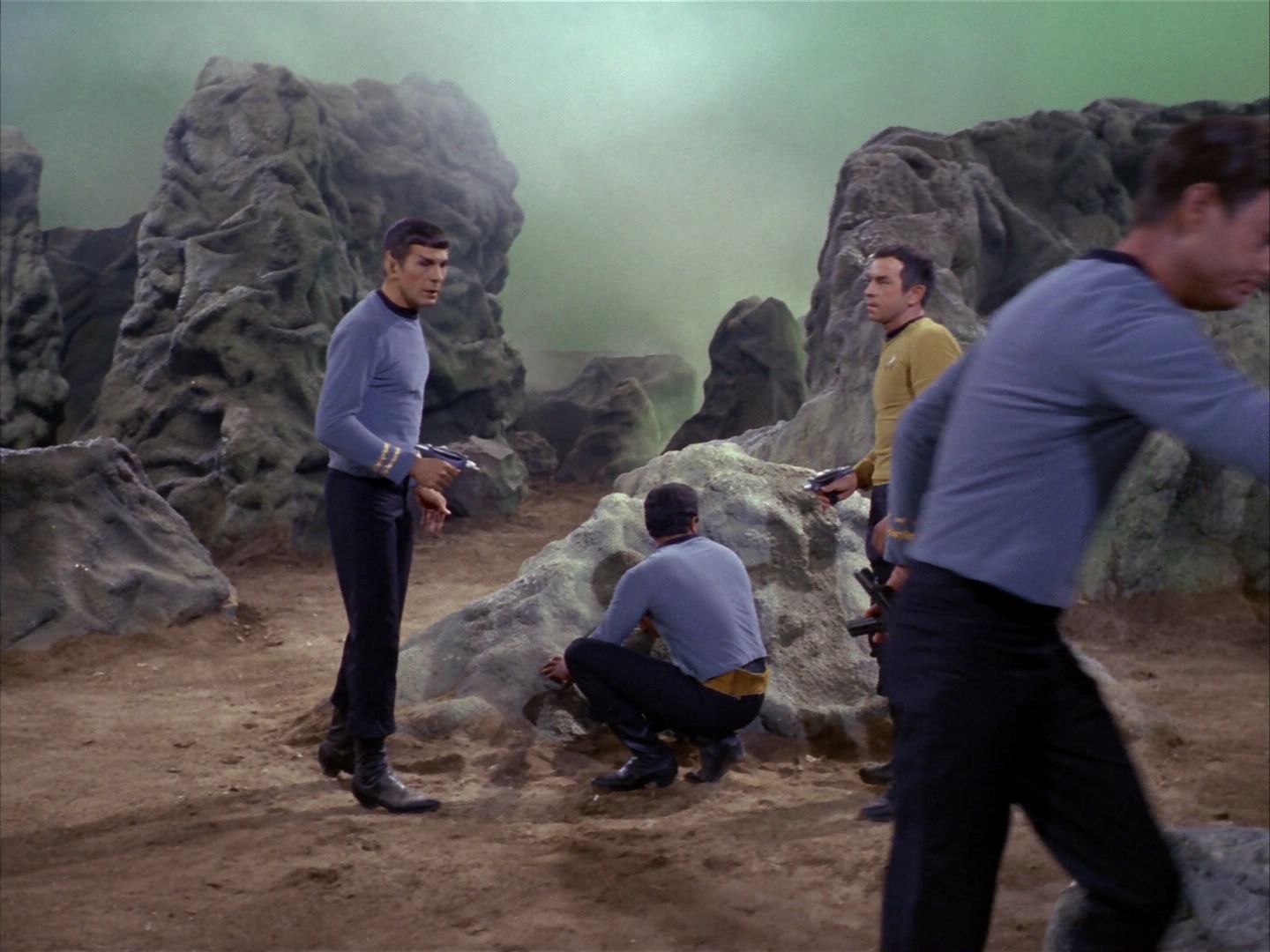 ariane179254_StarTrek_1x16_TheGalileoSeven_1462.jpg