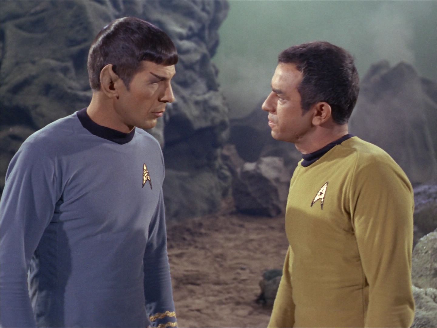 ariane179254_StarTrek_1x16_TheGalileoSeven_1479.jpg