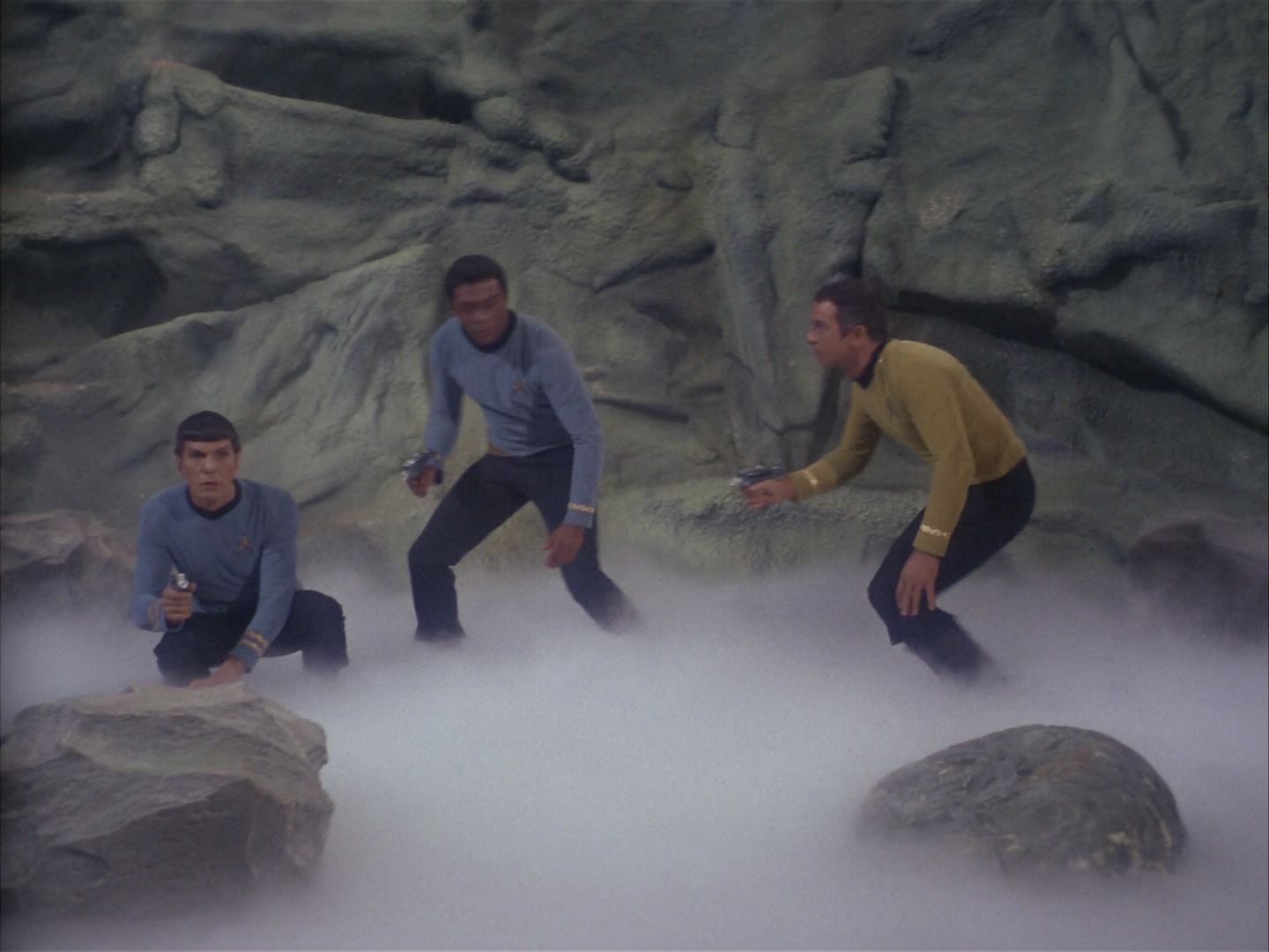 ariane179254_StarTrek_1x16_TheGalileoSeven_1555.jpg