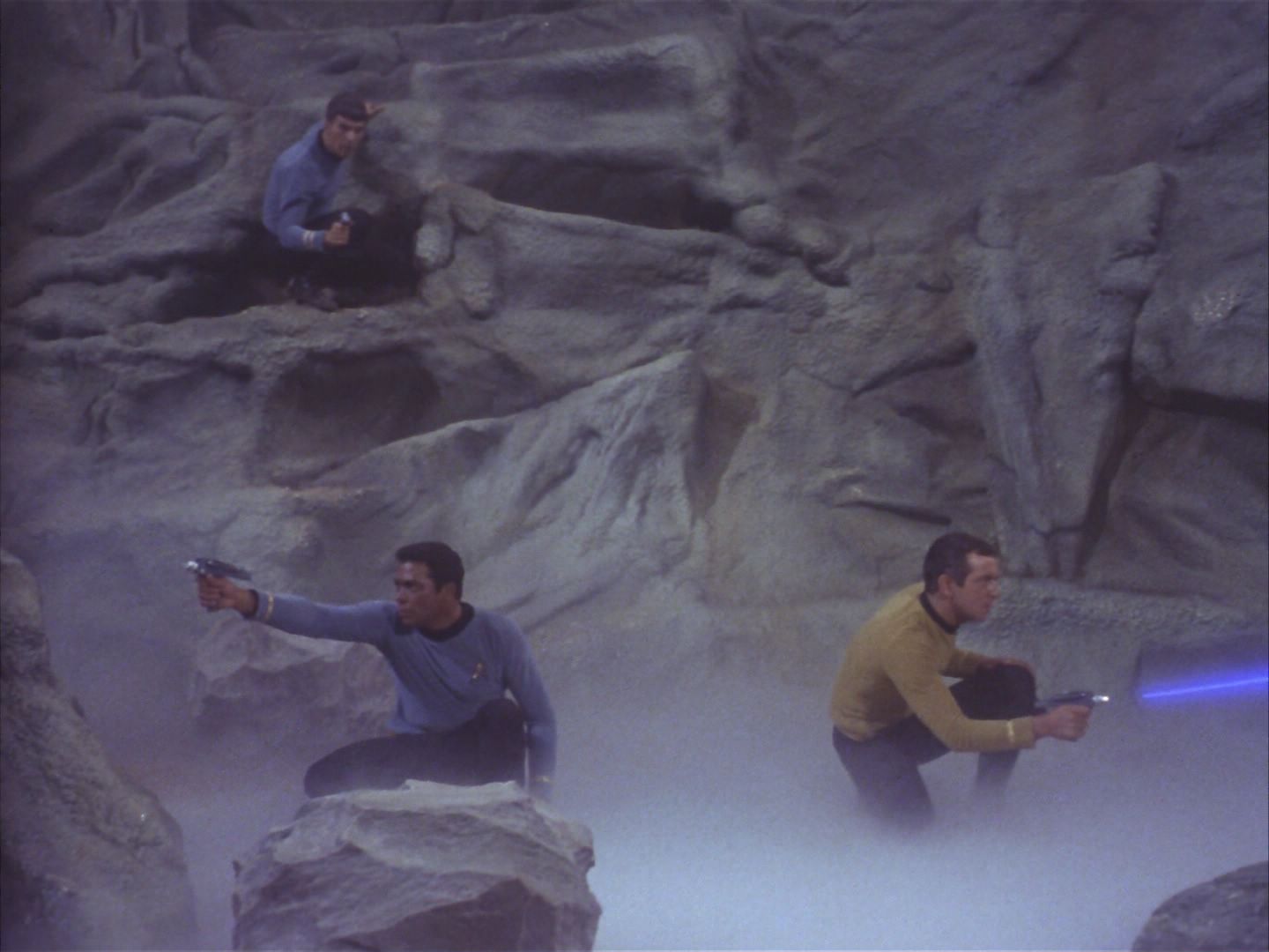 ariane179254_StarTrek_1x16_TheGalileoSeven_1605.jpg
