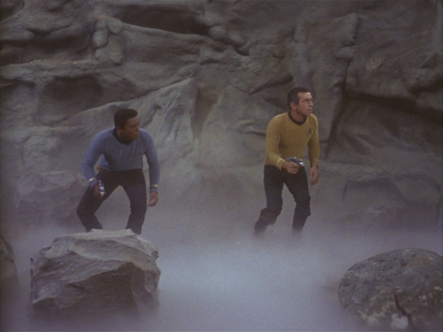 ariane179254_StarTrek_1x16_TheGalileoSeven_1632.jpg
