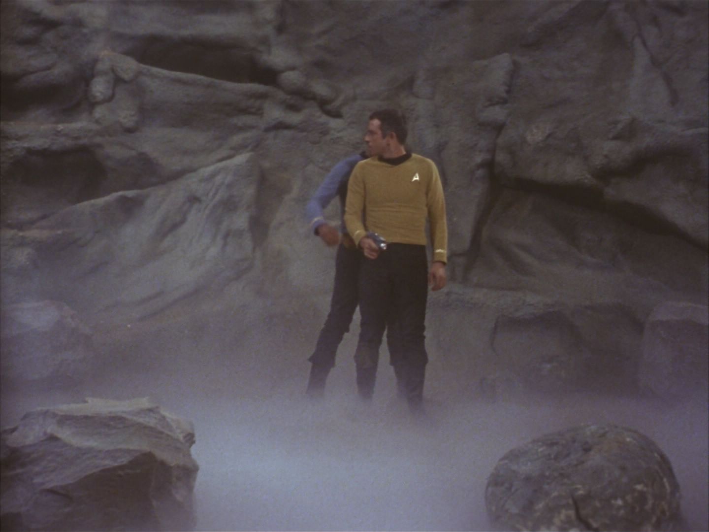 ariane179254_StarTrek_1x16_TheGalileoSeven_1636.jpg