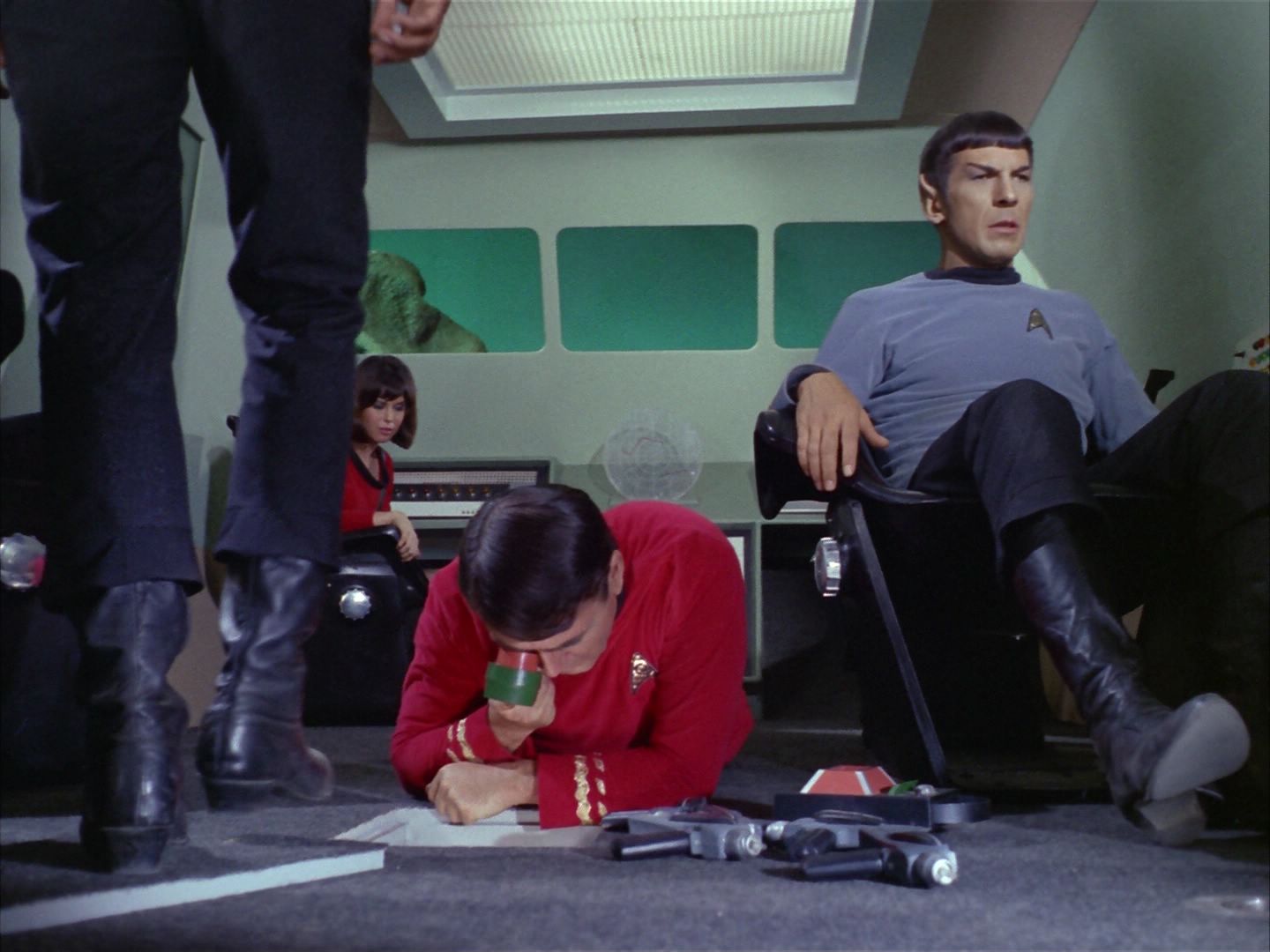 ariane179254_StarTrek_1x16_TheGalileoSeven_2029.jpg