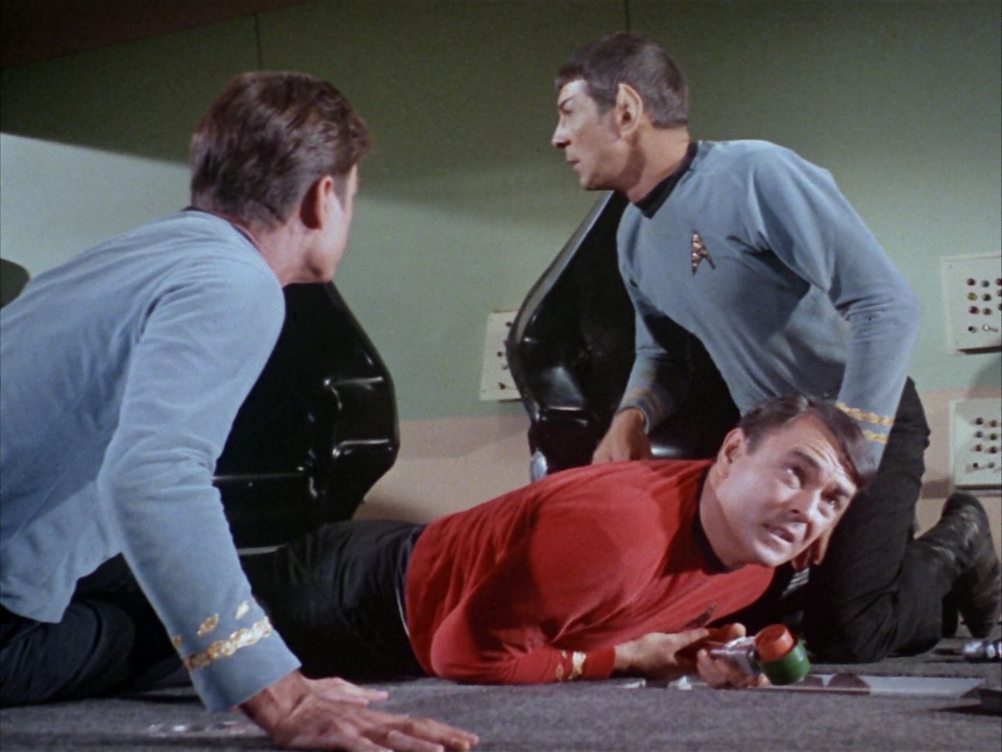 ariane179254_StarTrek_1x16_TheGalileoSeven_2107.jpg