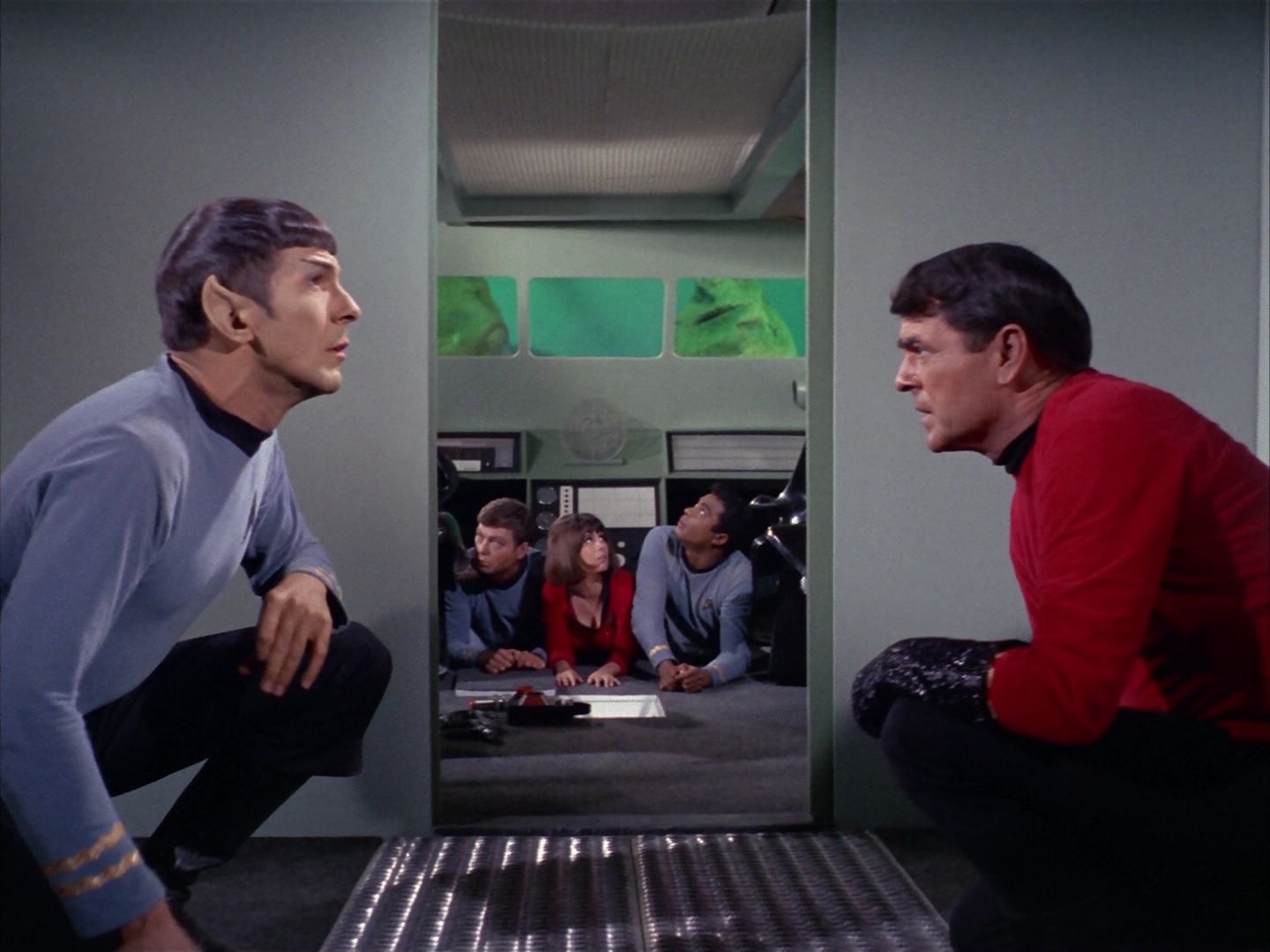 ariane179254_StarTrek_1x16_TheGalileoSeven_2317.jpg
