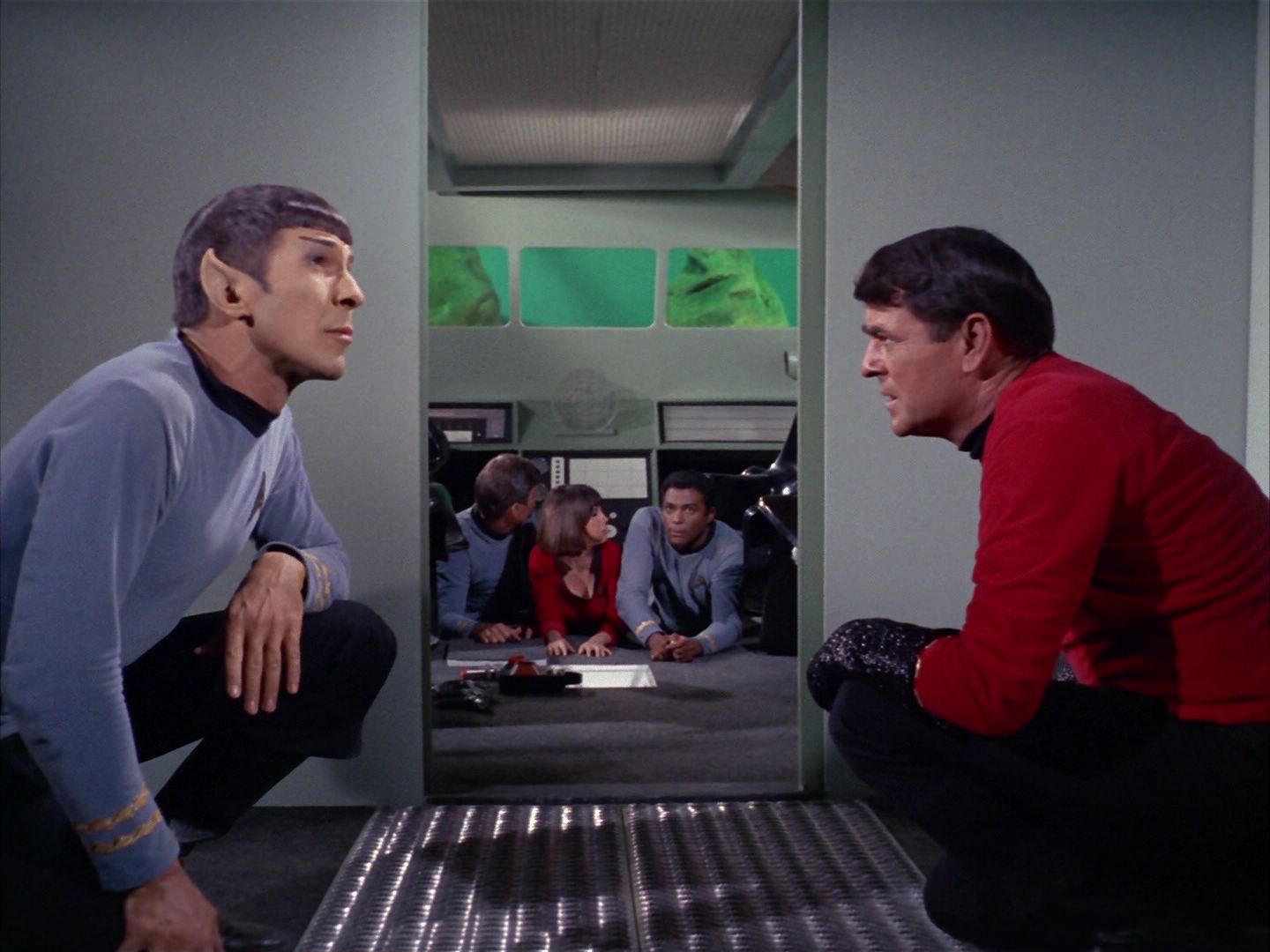ariane179254_StarTrek_1x16_TheGalileoSeven_2320.jpg