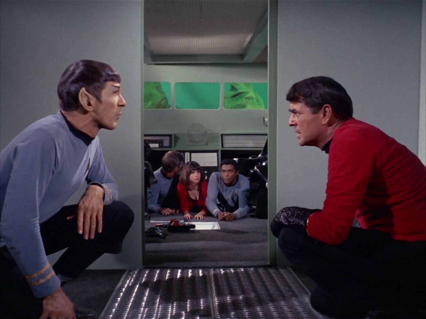 ariane179254_StarTrek_1x16_TheGalileoSeven_2321.jpg