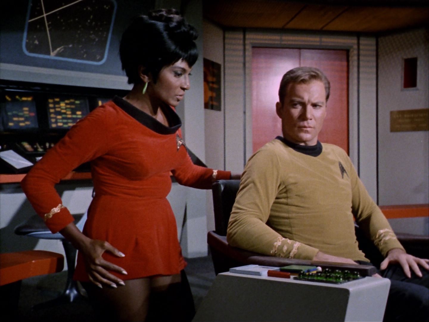 ariane179254_StarTrek_1x16_TheGalileoSeven_2532.jpg