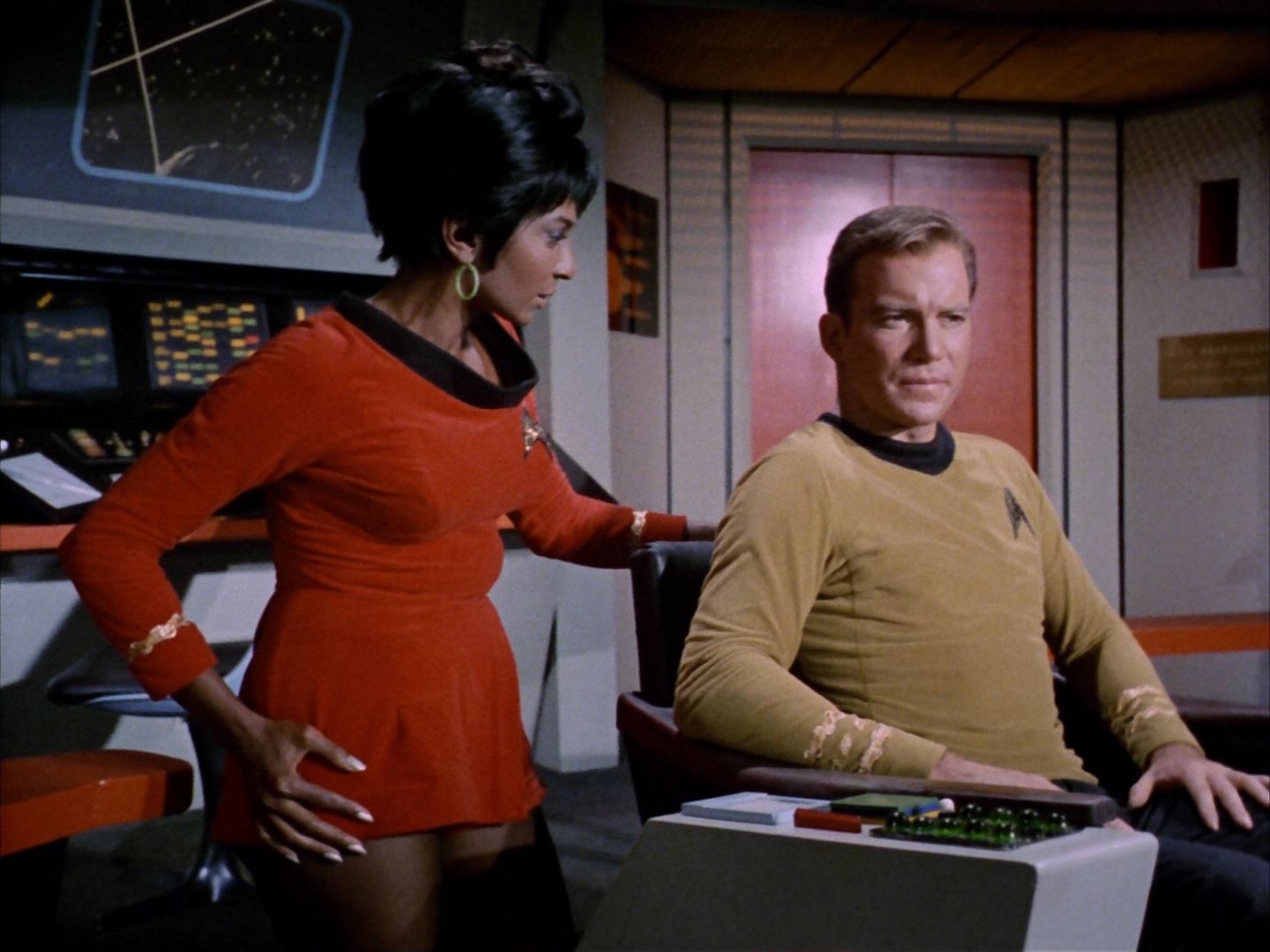 ariane179254_StarTrek_1x16_TheGalileoSeven_2534.jpg