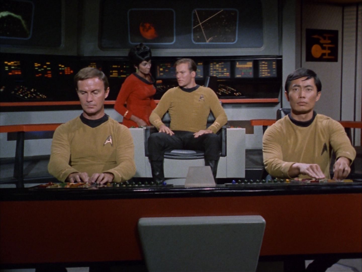 ariane179254_StarTrek_1x16_TheGalileoSeven_2545.jpg