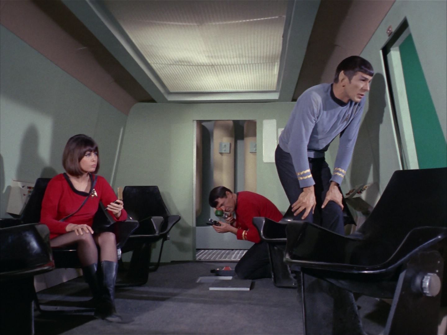 ariane179254_StarTrek_1x16_TheGalileoSeven_2598.jpg
