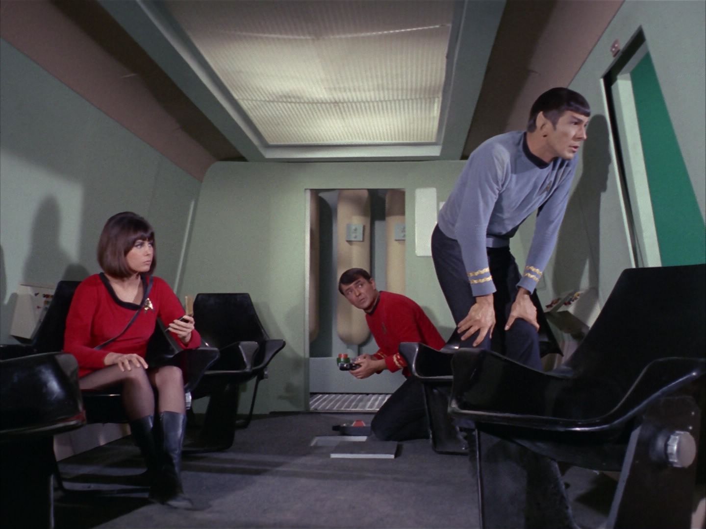 ariane179254_StarTrek_1x16_TheGalileoSeven_2599.jpg