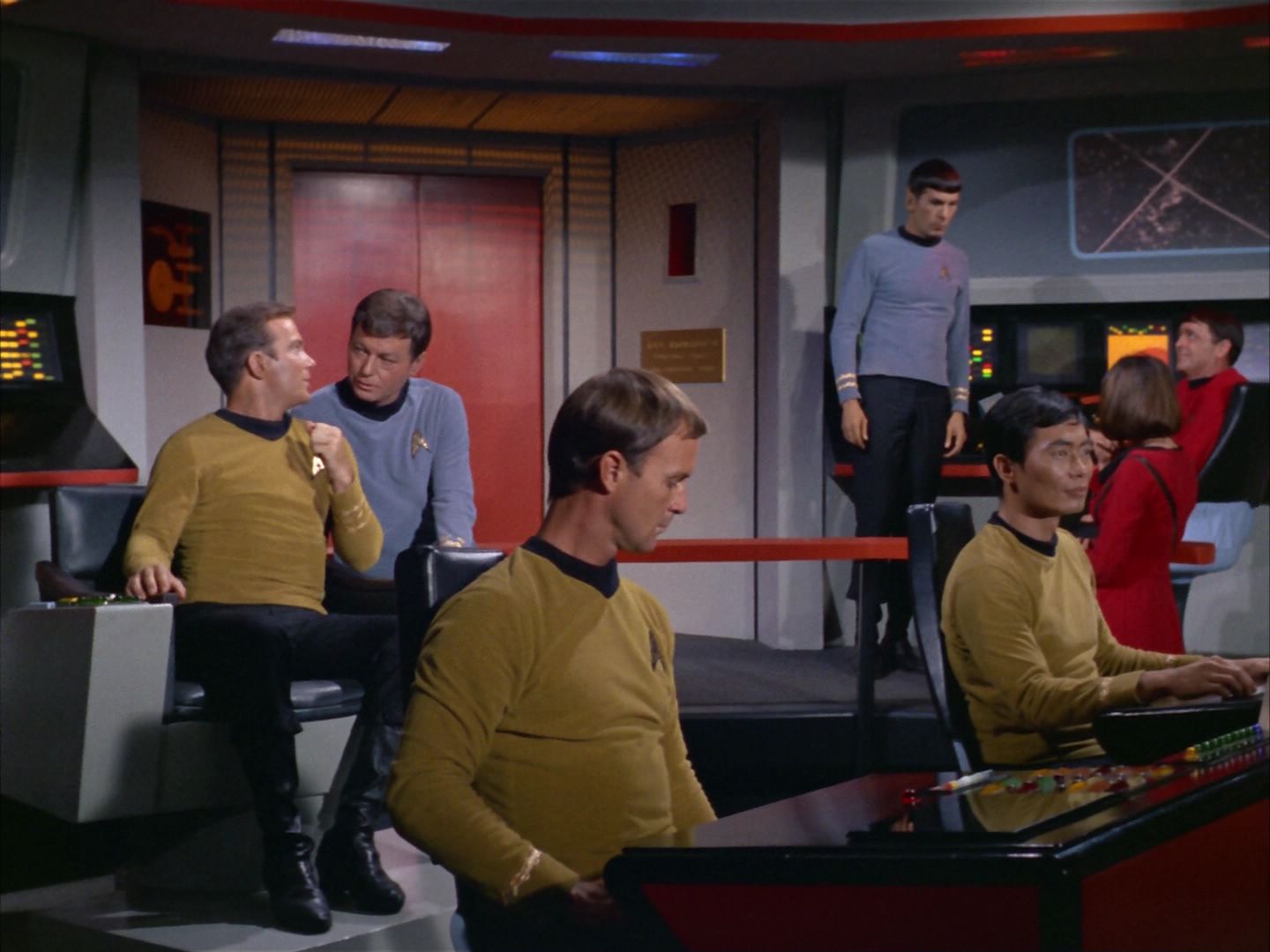 ariane179254_StarTrek_1x16_TheGalileoSeven_3117.jpg