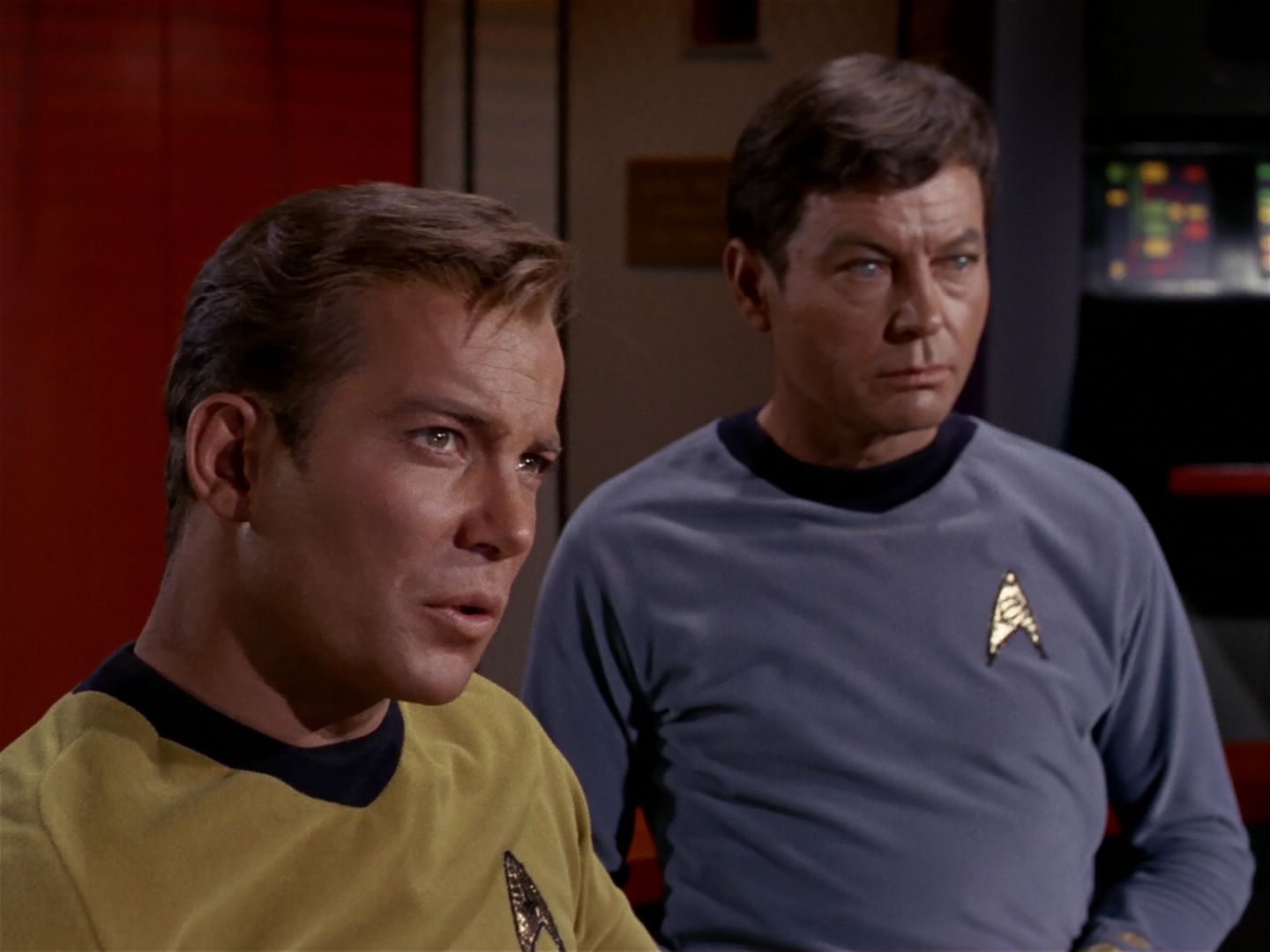 ariane179254_StarTrek_1x17_TheSquireOfGothos_0091.jpg