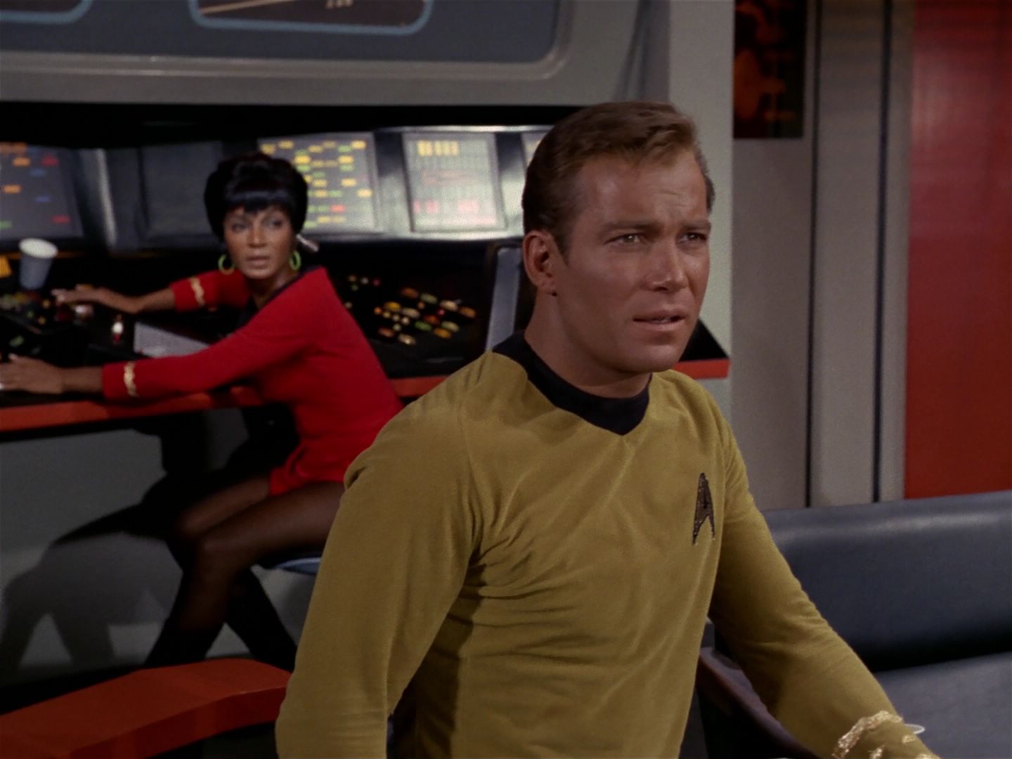 ariane179254_StarTrek_1x17_TheSquireOfGothos_0123.jpg