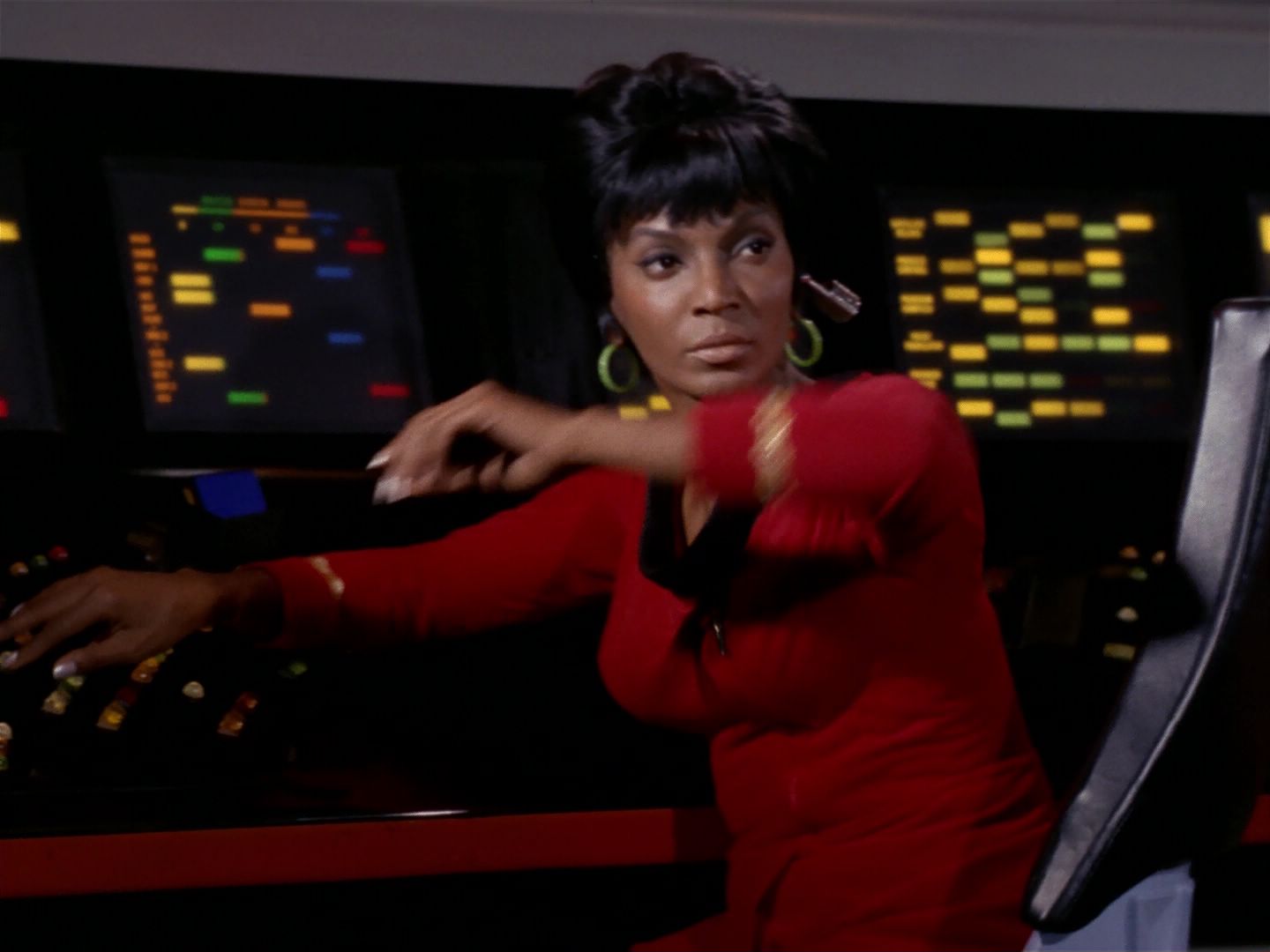 ariane179254_StarTrek_1x17_TheSquireOfGothos_0256.jpg