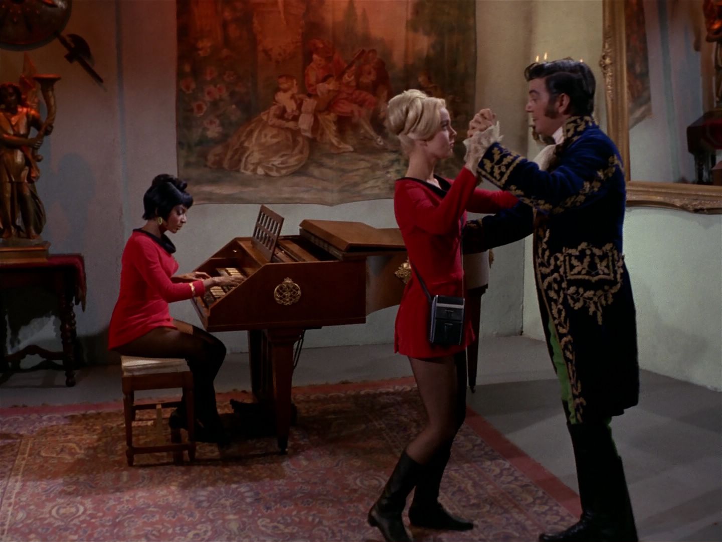 ariane179254_StarTrek_1x17_TheSquireOfGothos_1664.jpg