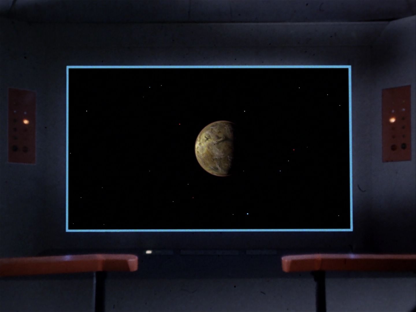 ariane179254_StarTrek_1x17_TheSquireOfGothos-NewEffects_0176.jpg