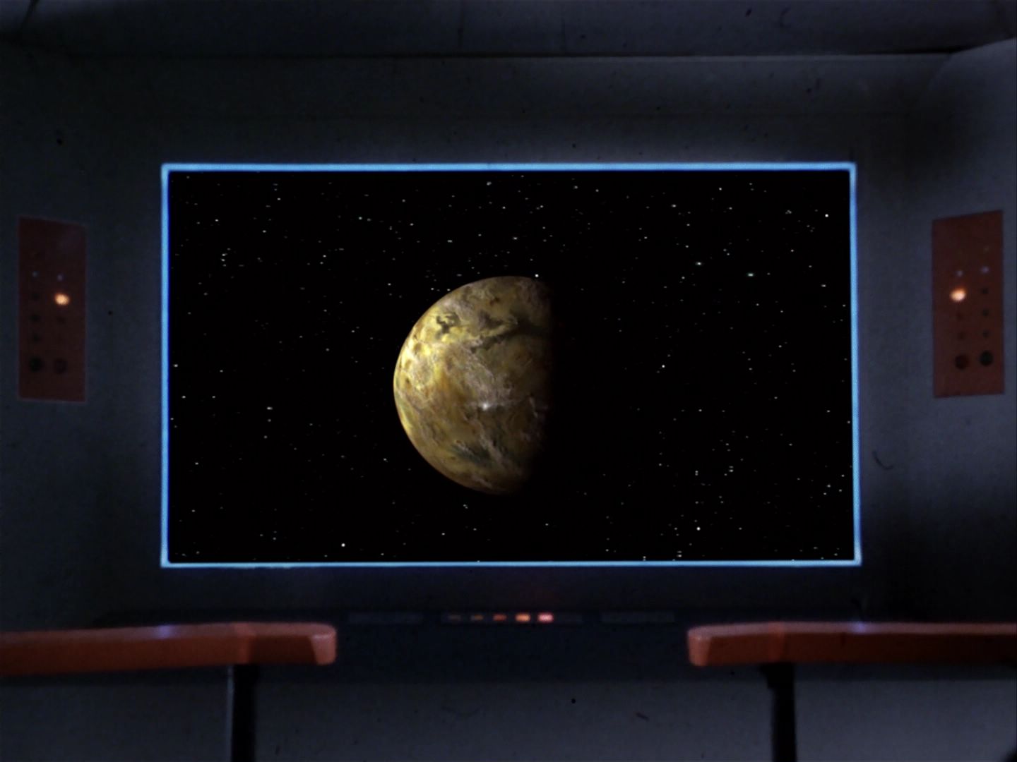 ariane179254_StarTrek_1x17_TheSquireOfGothos-NewEffects_0226.jpg