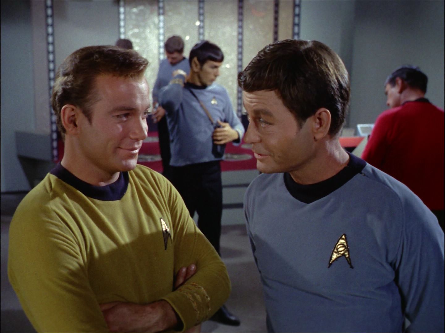 ariane179254_StarTrek_1x18_Arena_0016.jpg