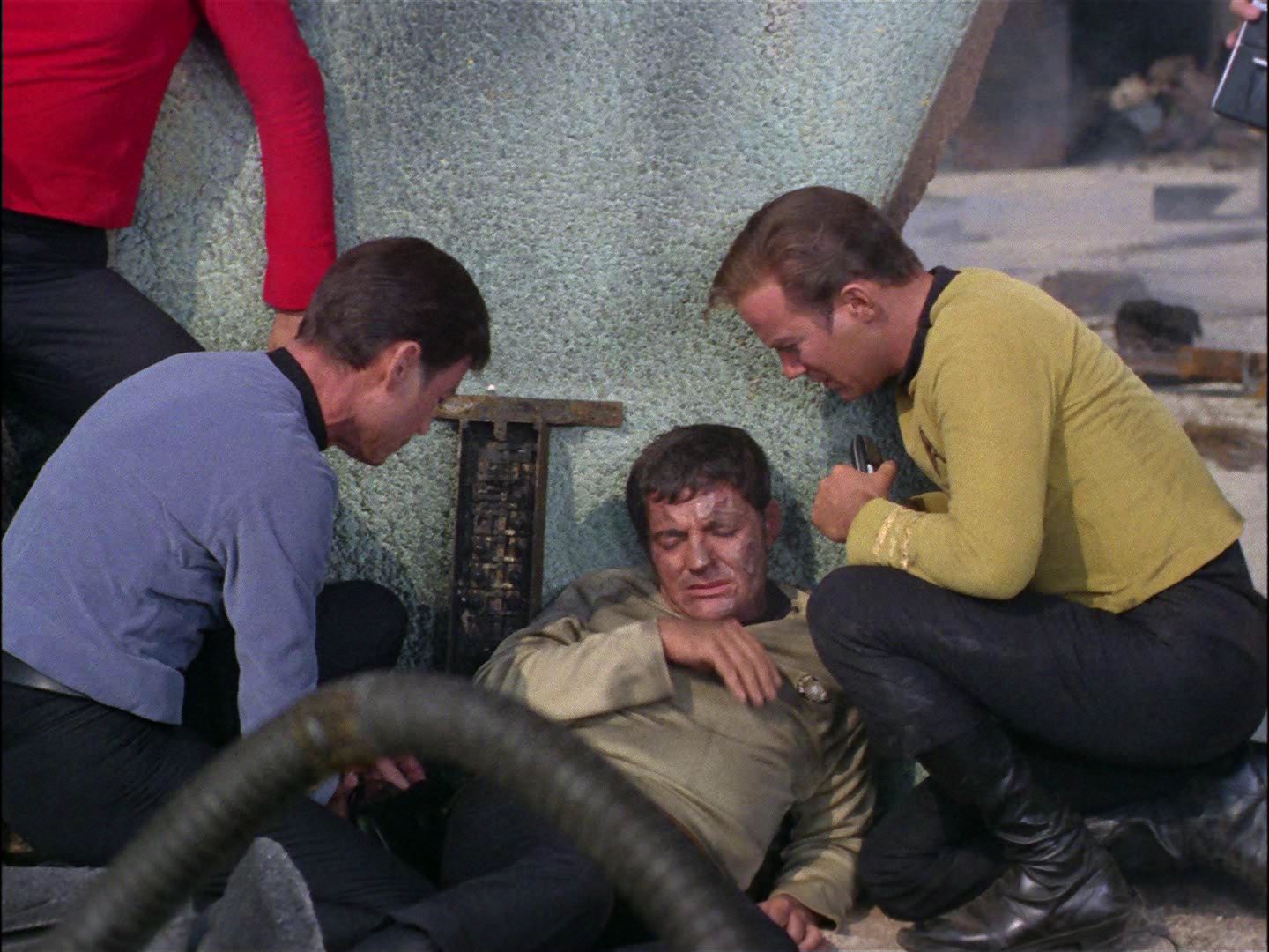 ariane179254_StarTrek_1x18_Arena_0232.jpg