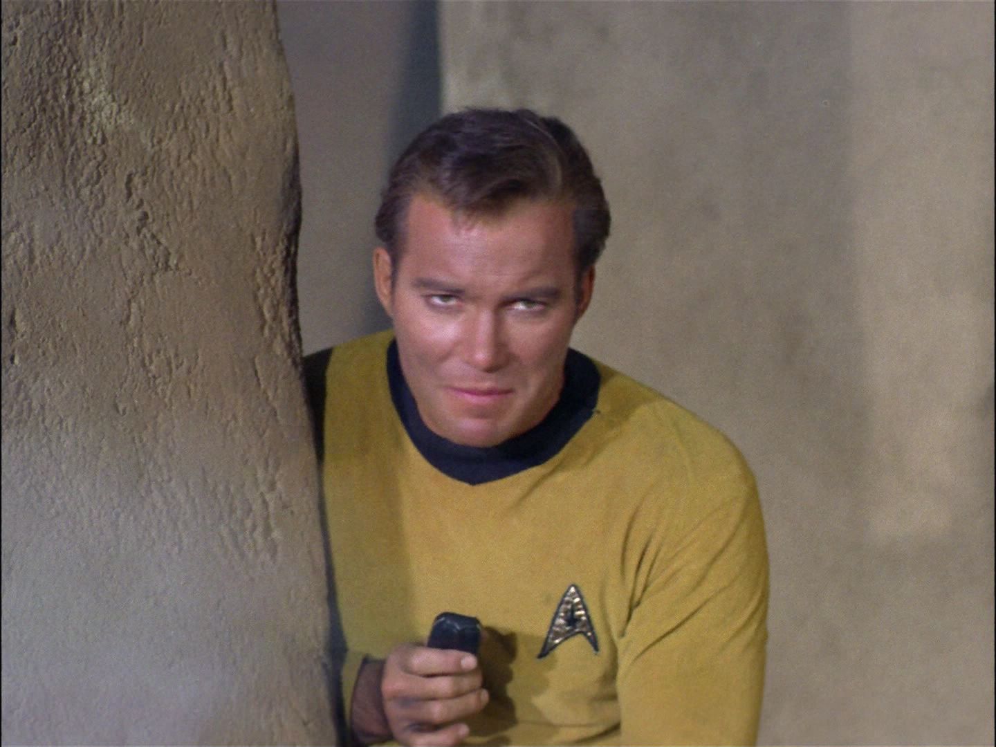 ariane179254_StarTrek_1x18_Arena_0393.jpg