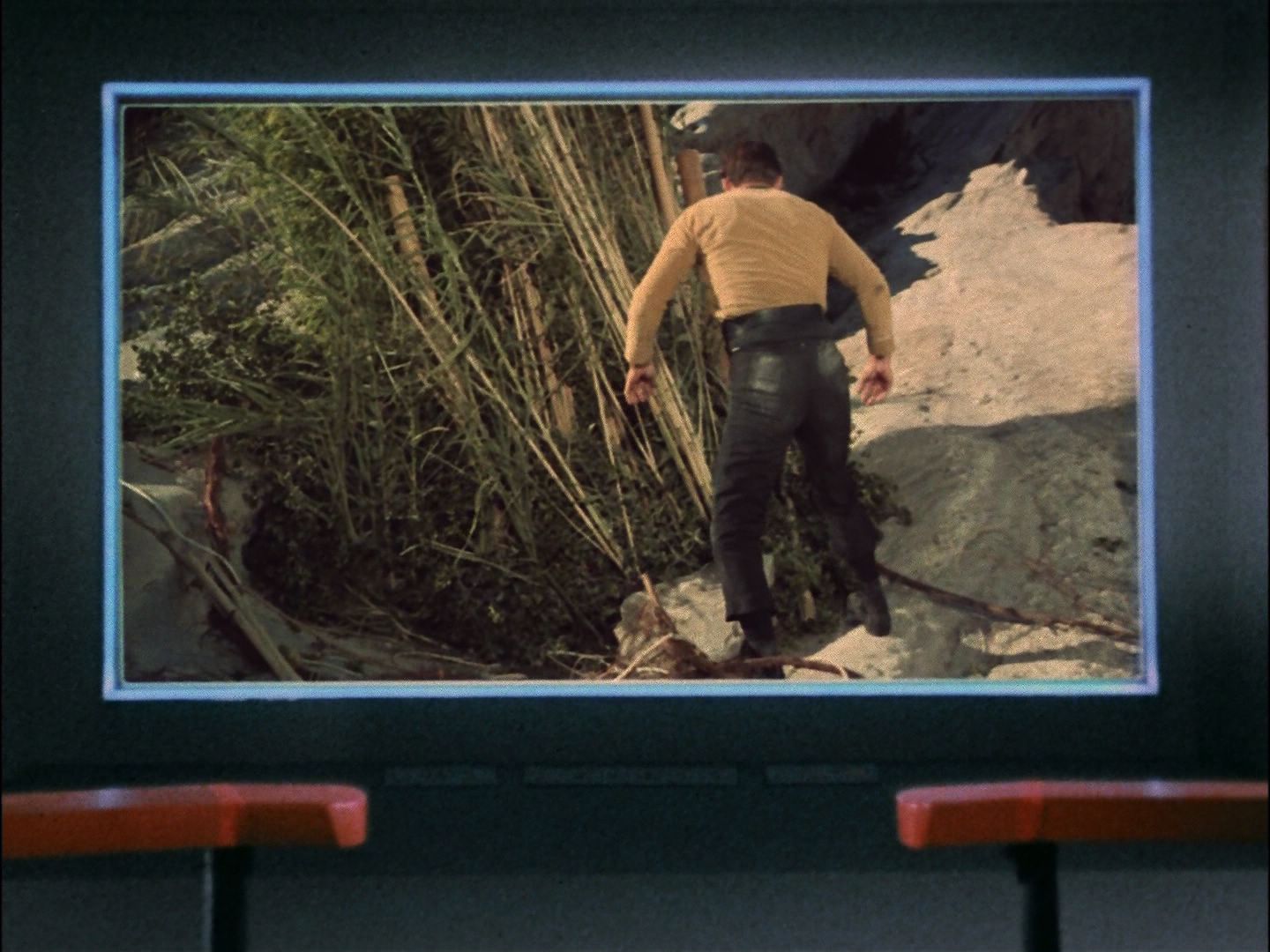 ariane179254_StarTrek_1x18_Arena_2614.jpg