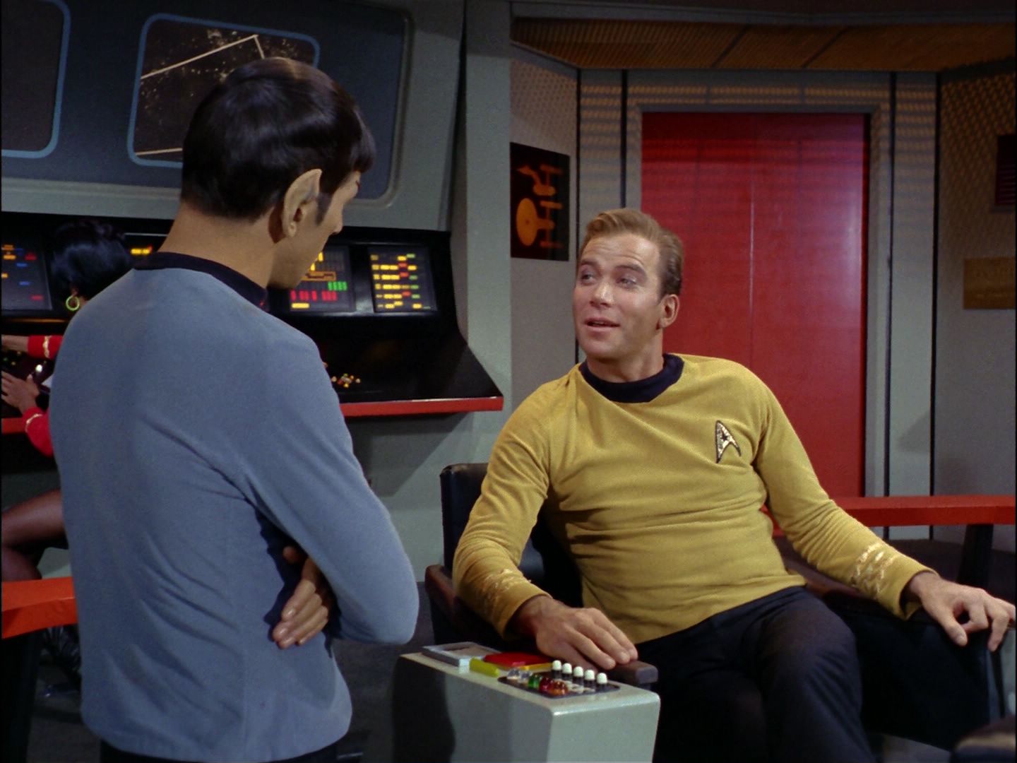 ariane179254_StarTrek_1x18_Arena_3223.jpg