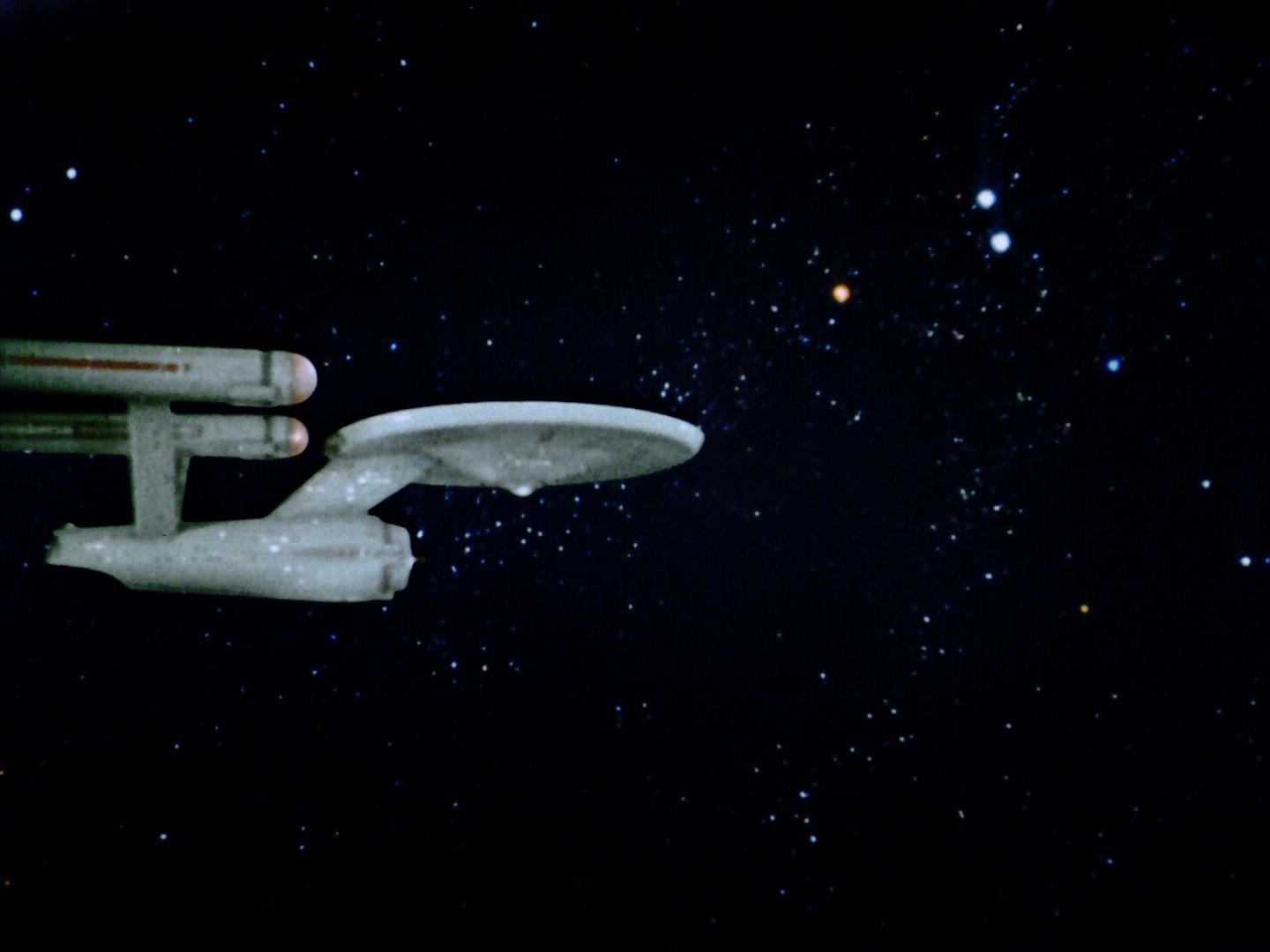 ariane179254_StarTrek_1x18_Arena_3235.jpg