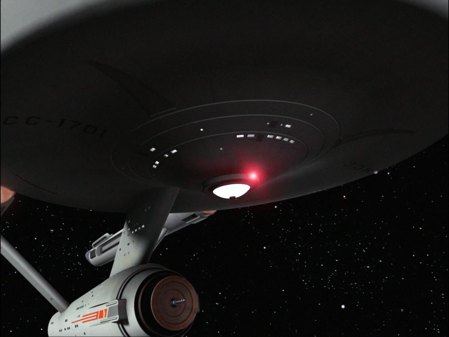 ariane179254_StarTrek_1x18_Arena-NewEffects_0099.jpg