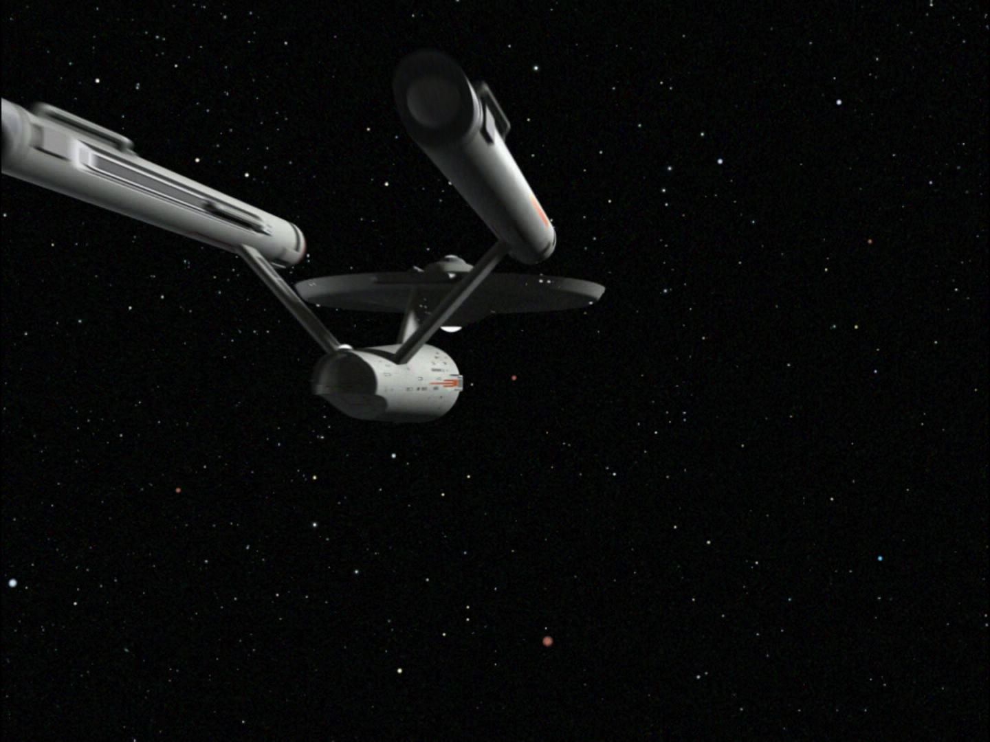 ariane179254_StarTrek_1x18_Arena-NewEffects_0115.jpg