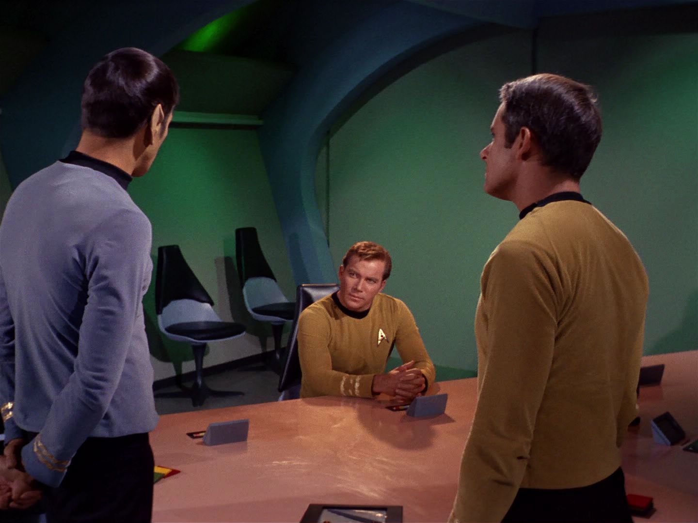 ariane179254_StarTrek_1x19_TomorrowIsYesterday_1351.jpg