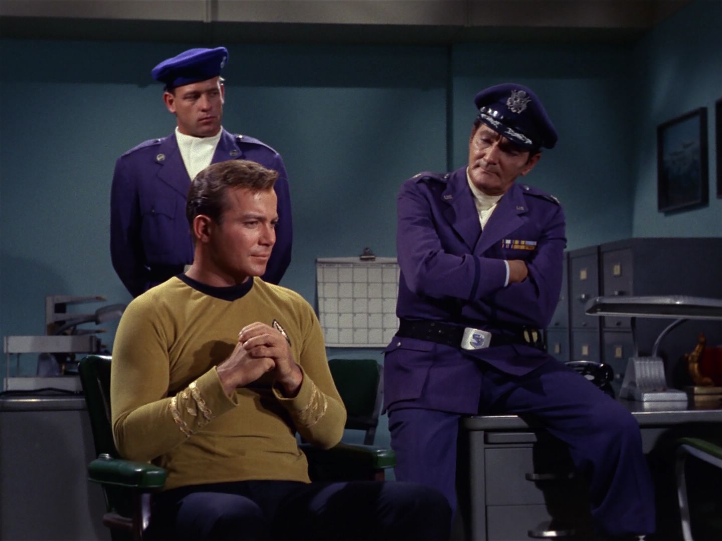 ariane179254_StarTrek_1x19_TomorrowIsYesterday_2232.jpg